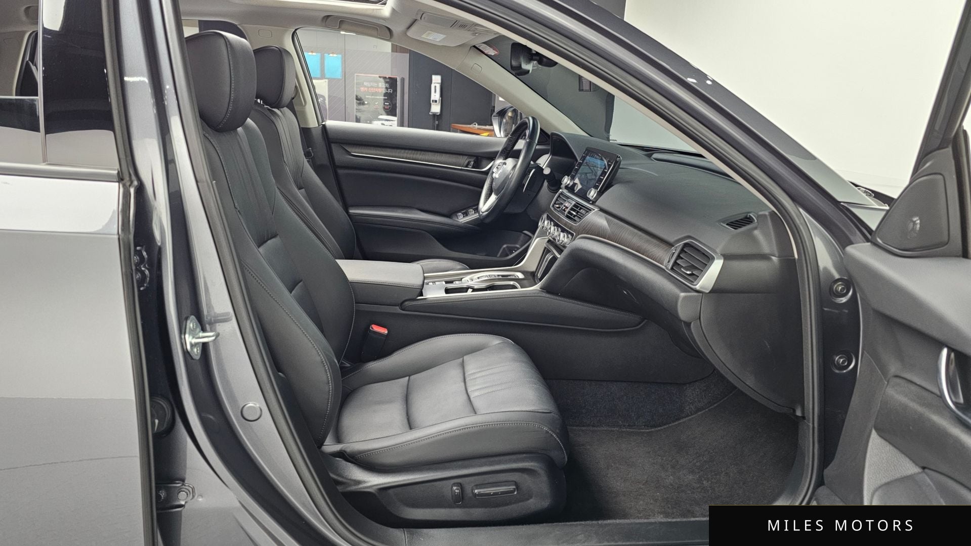 Honda Accord 2022 — миниатюра 11