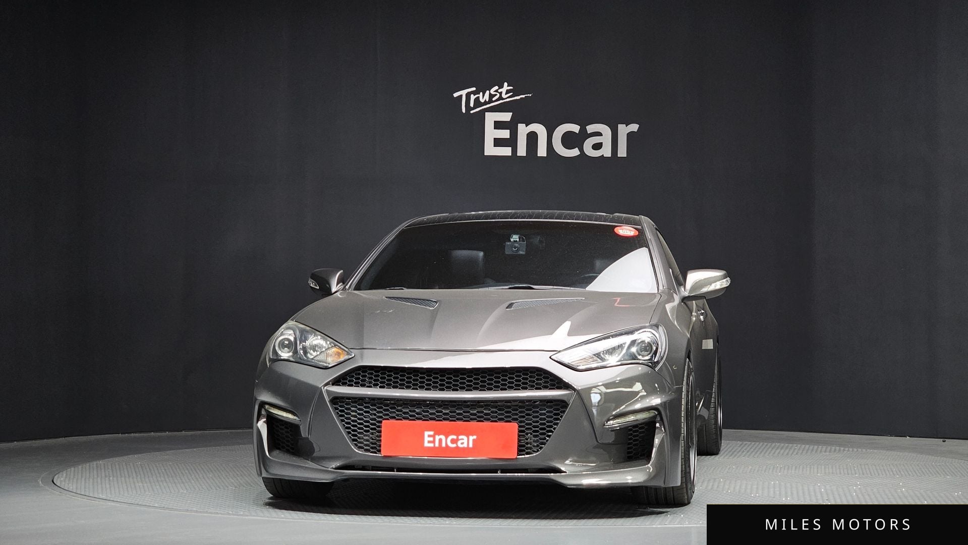 Hyundai Genesis 2012 — миниатюра 3