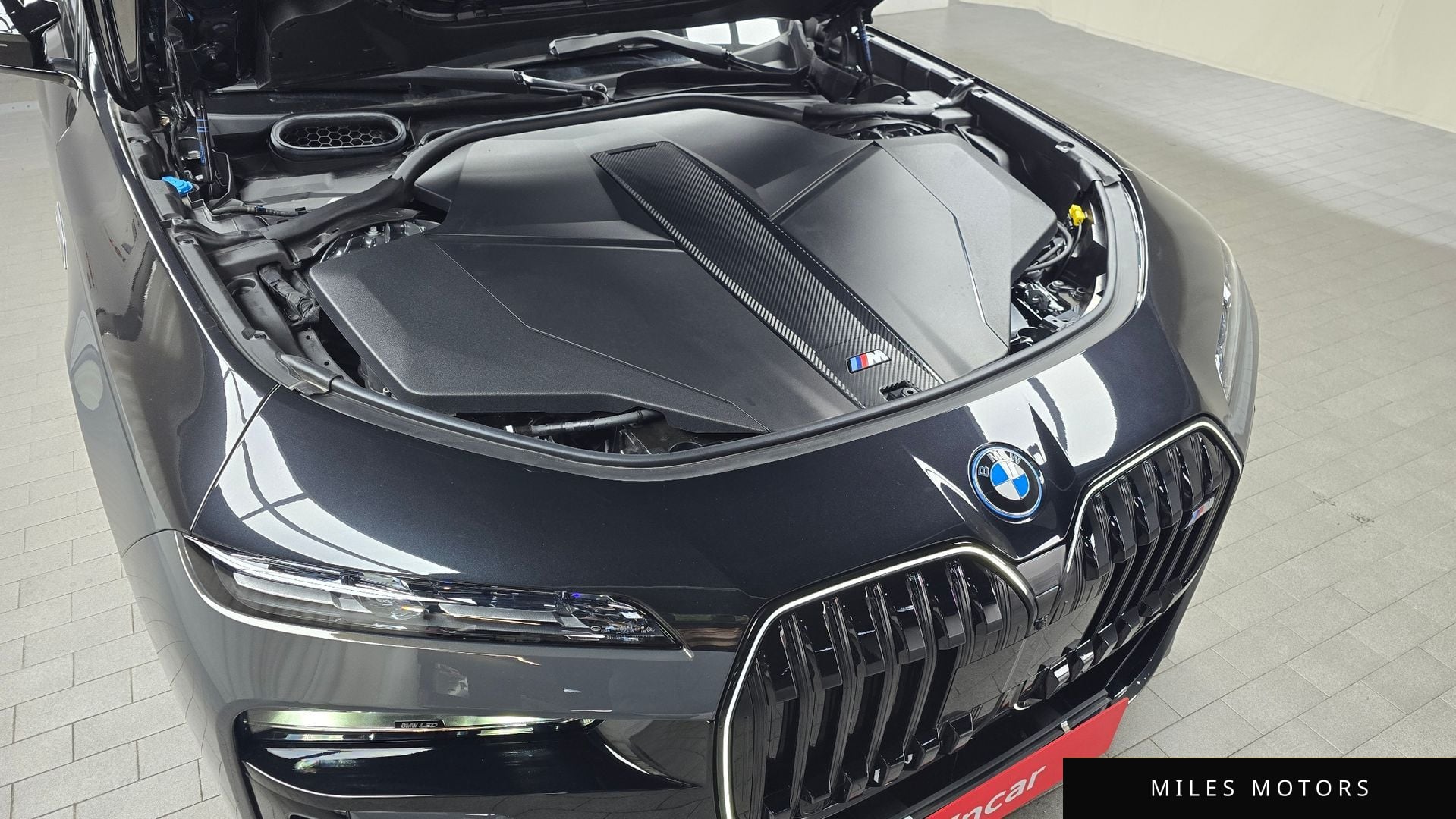 BMW i7 (G70) 2025 — миниатюра 6