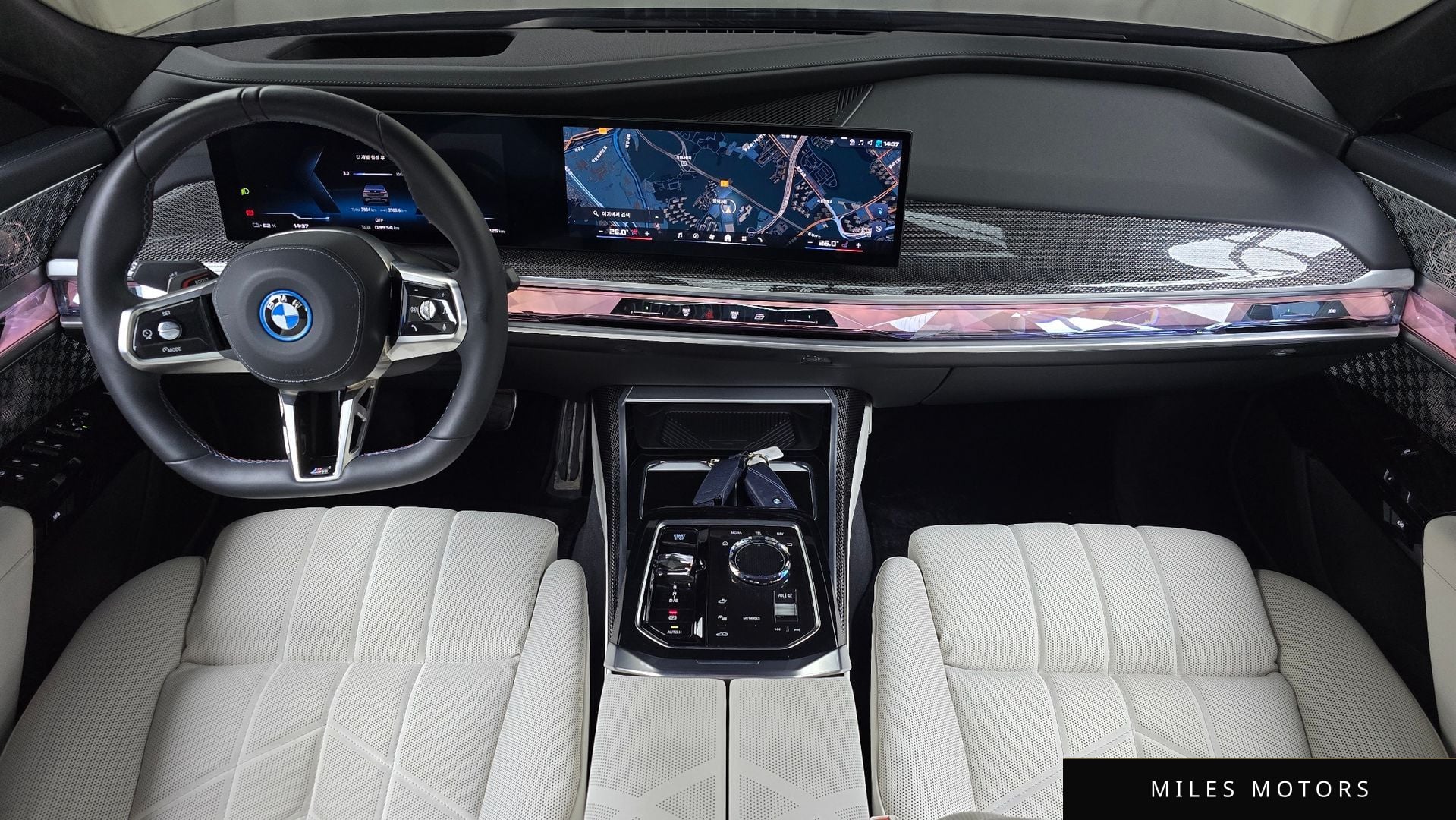 BMW i7 (G70) 2025 — миниатюра 7