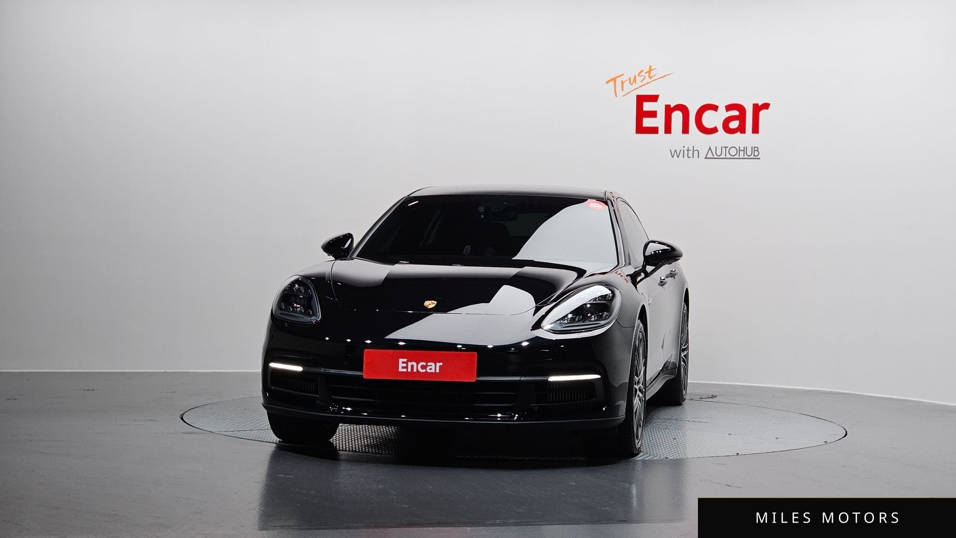 Porsche Panamera 2020 — миниатюра 3