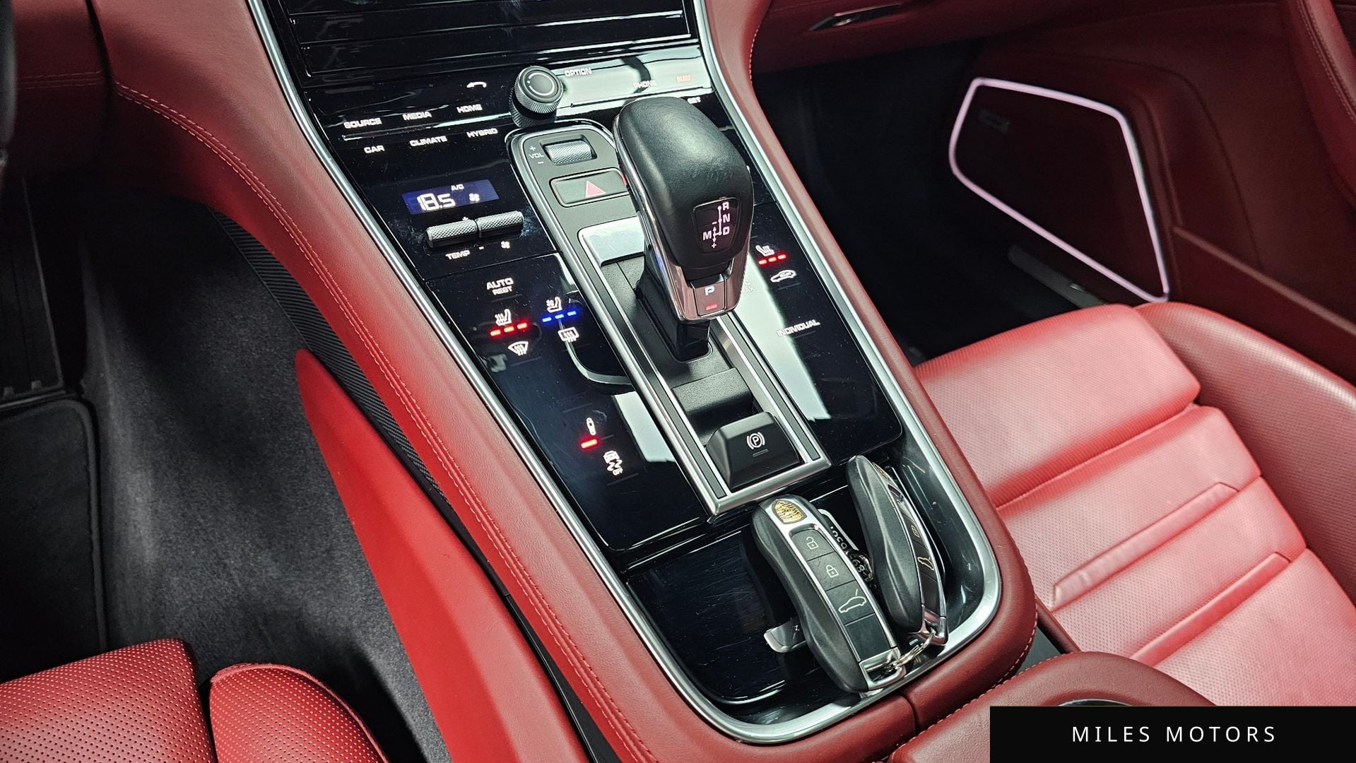 Porsche Panamera 2020 — миниатюра 9