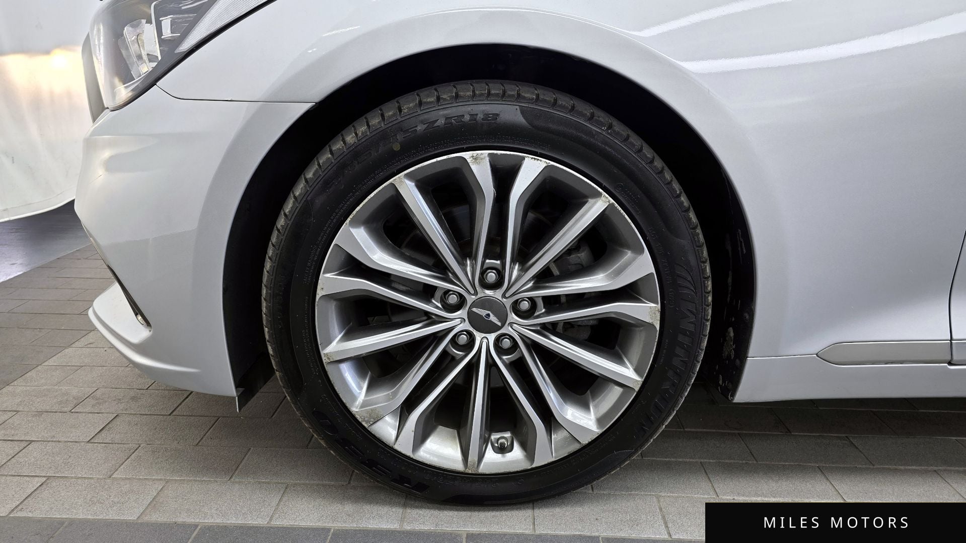 Hyundai Genesis 2014 — миниатюра 5