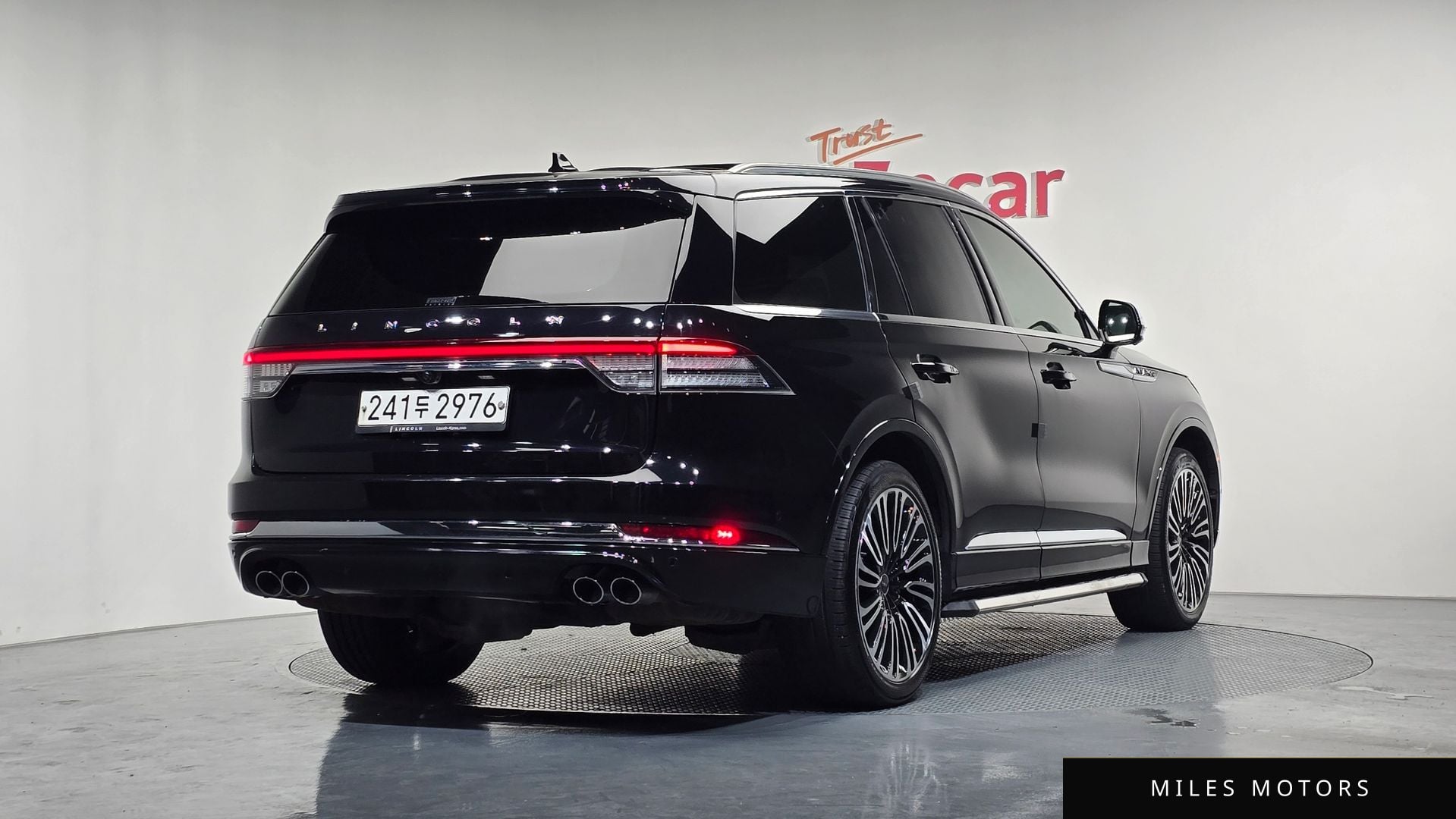 Lincoln Aviator 2020 — миниатюра 2