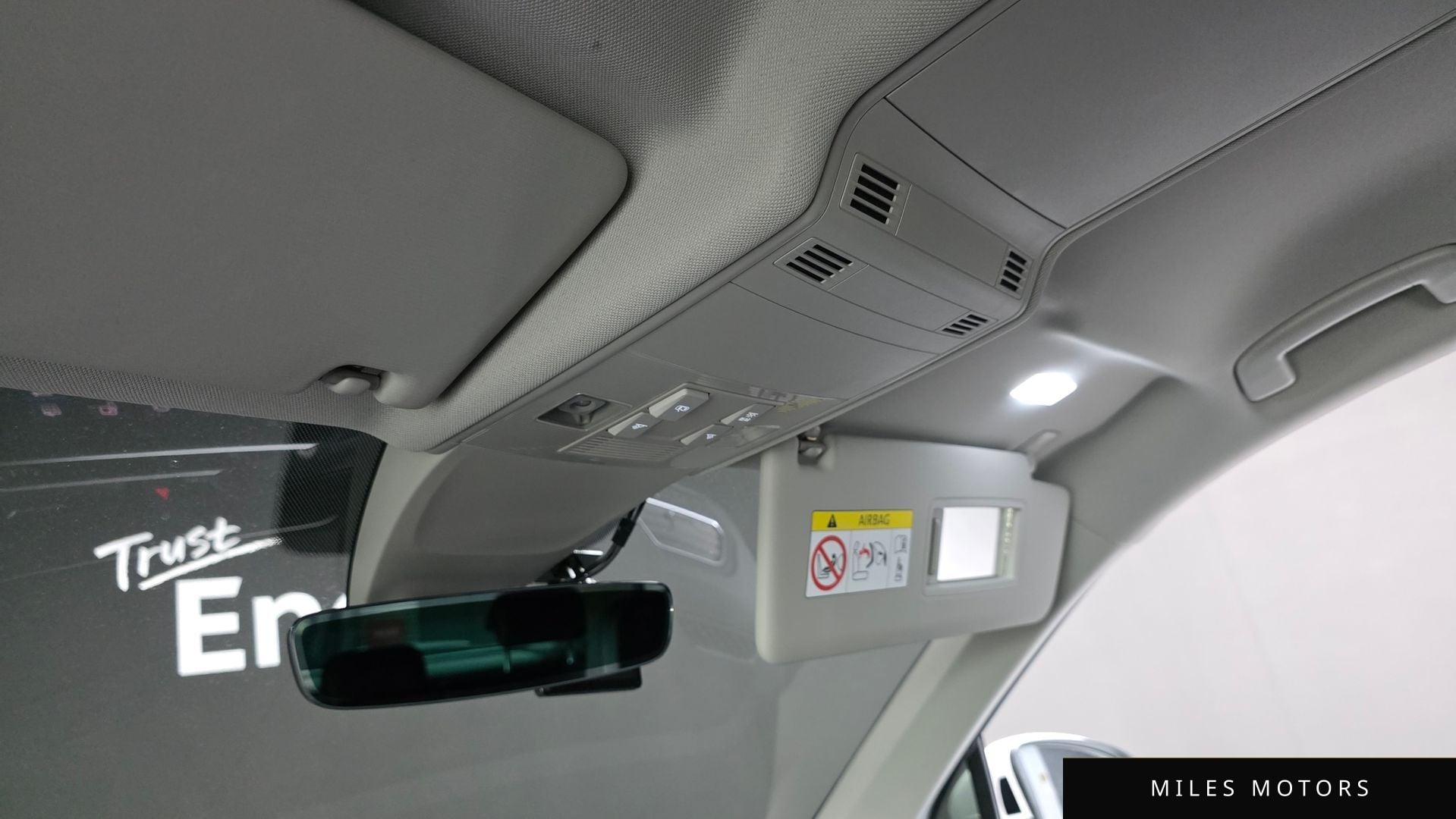 Volkswagen 티구안 2023 — миниатюра 17