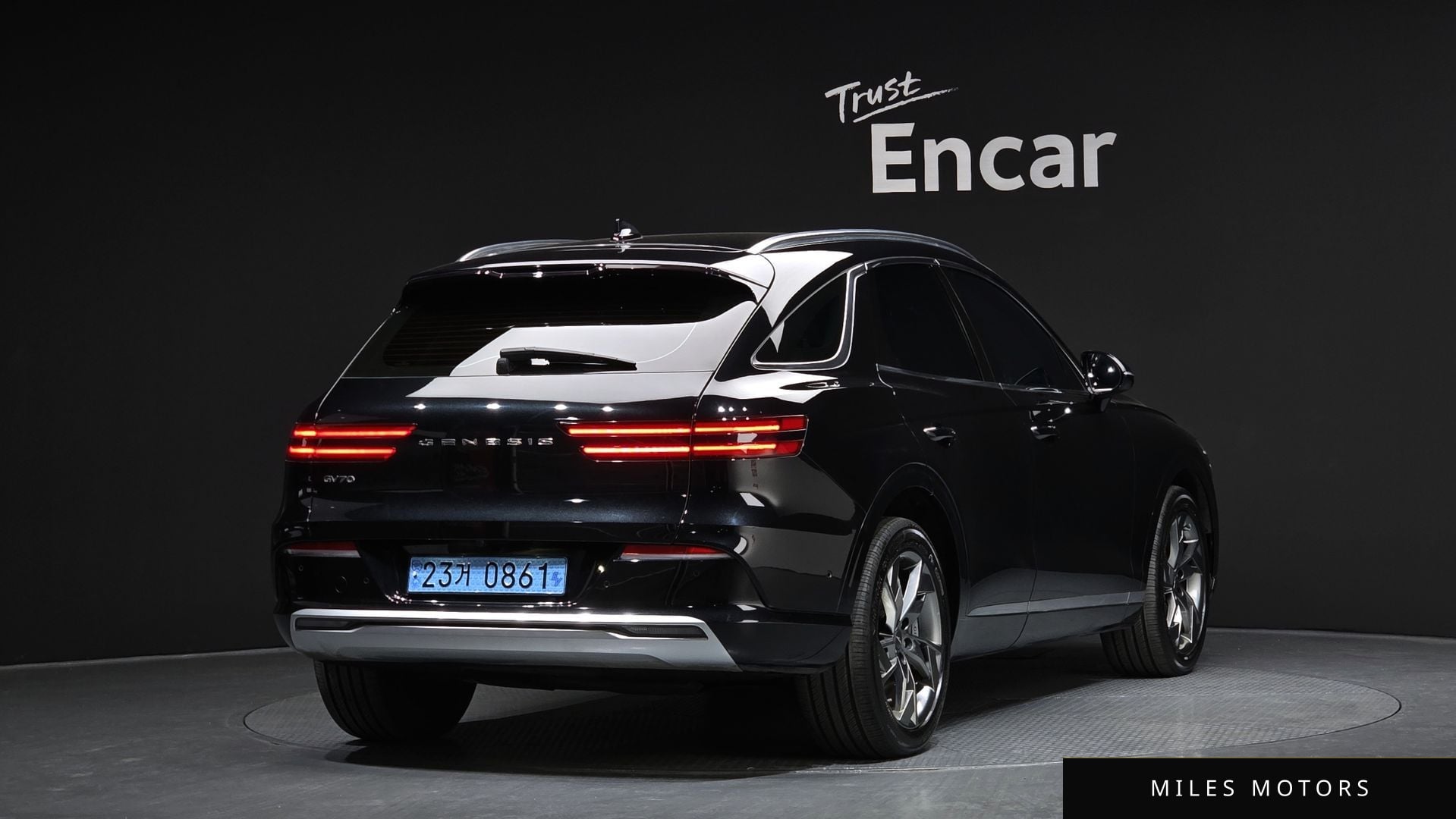 Genesis GV70 2022 — миниатюра 2