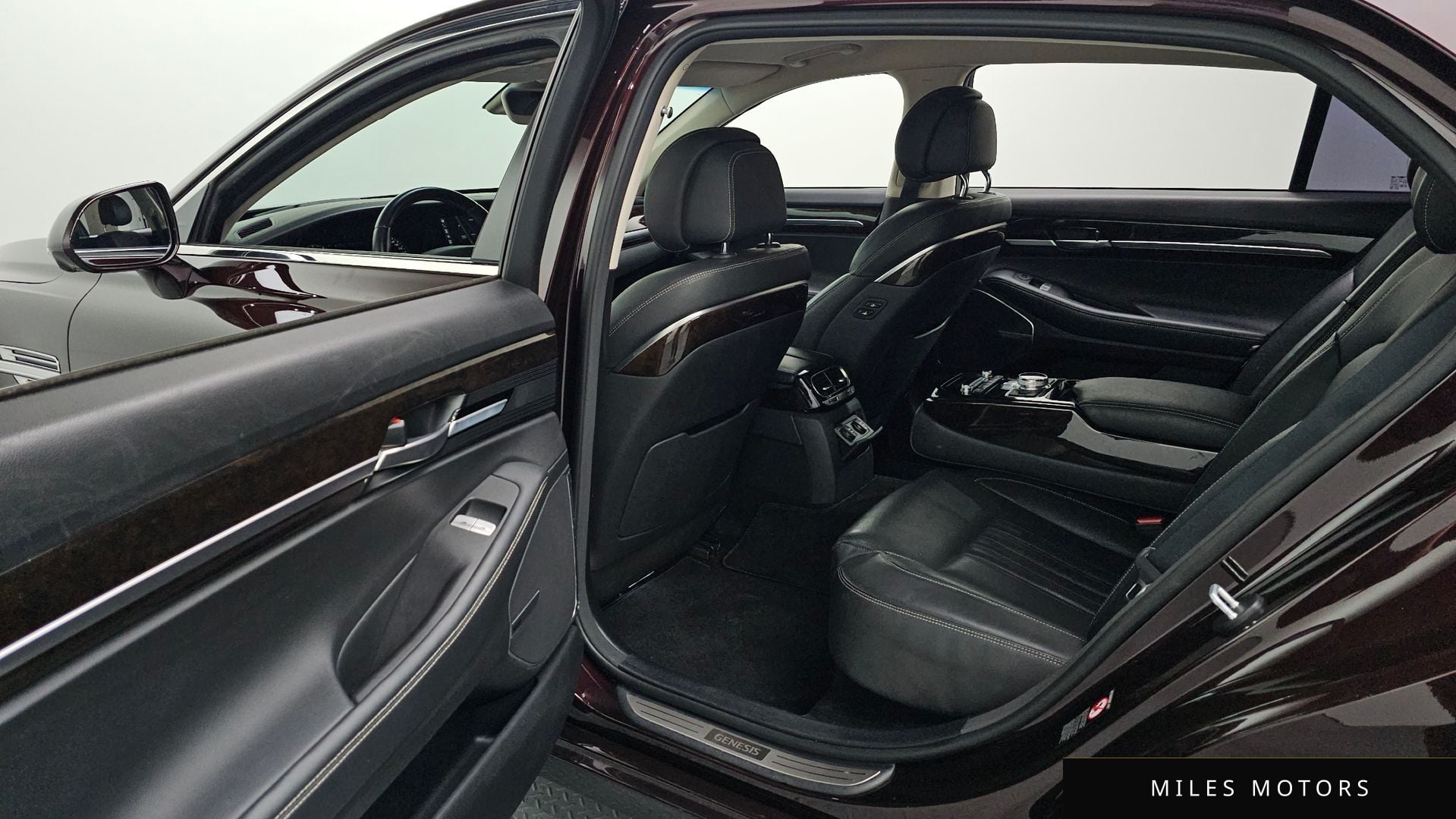 Genesis G90 2019 — миниатюра 12