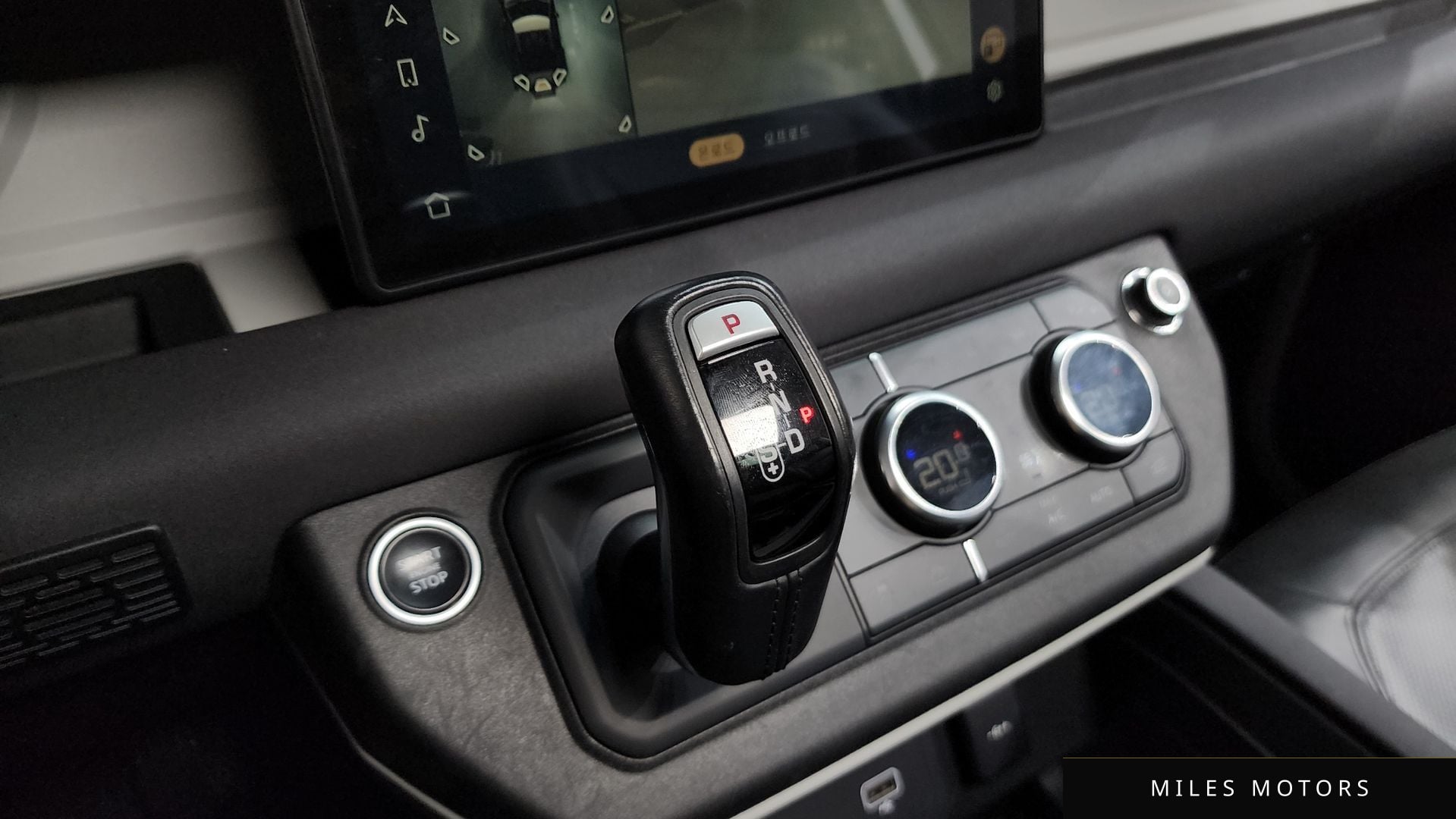 Land Rover 디펜더 (L663) 2022 — миниатюра 9