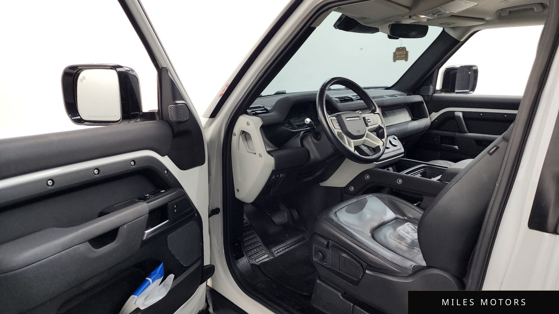 Land Rover 디펜더 (L663) 2022 — миниатюра 10