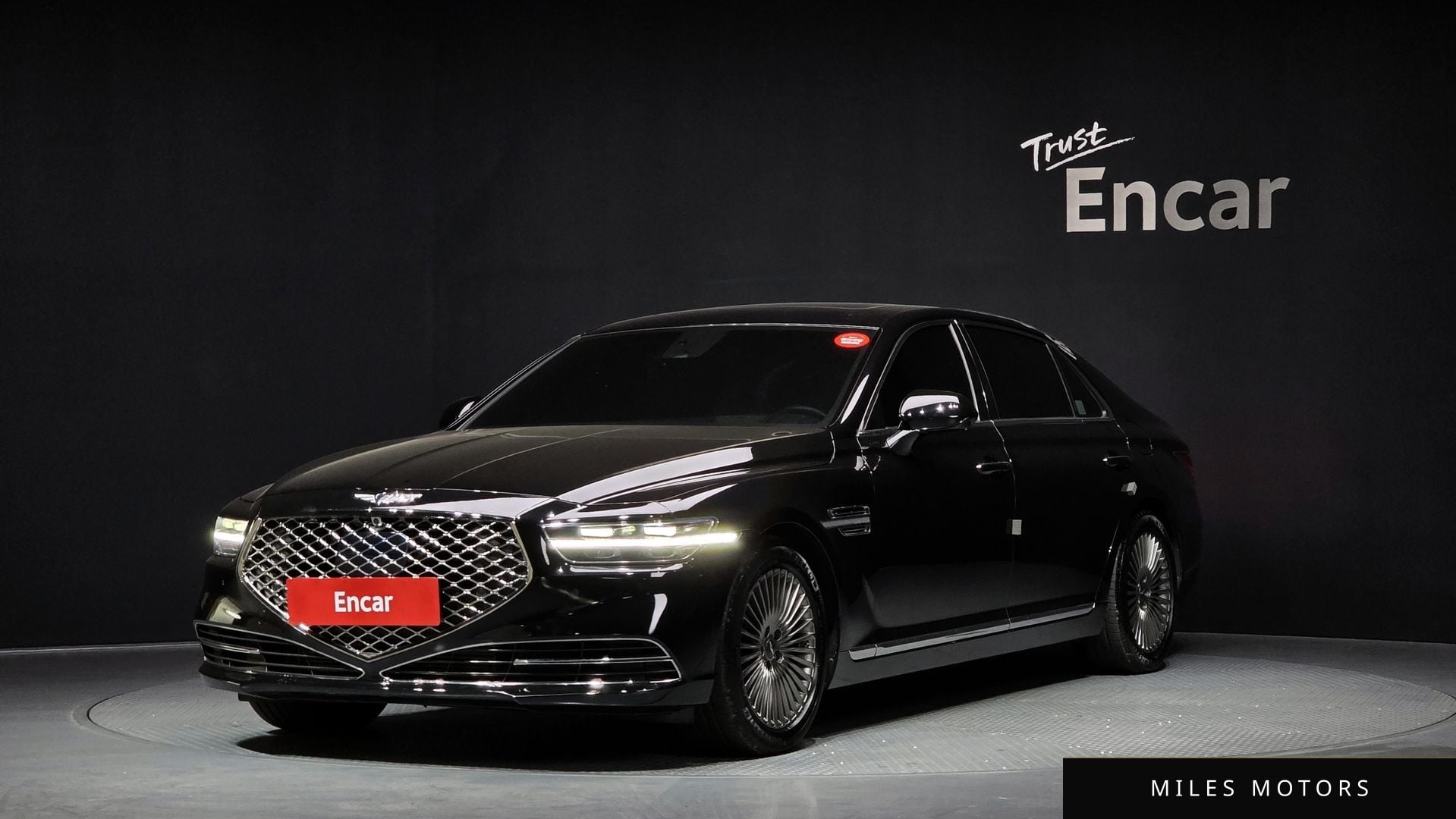 Genesis G90 2021 — фото 1 из 12