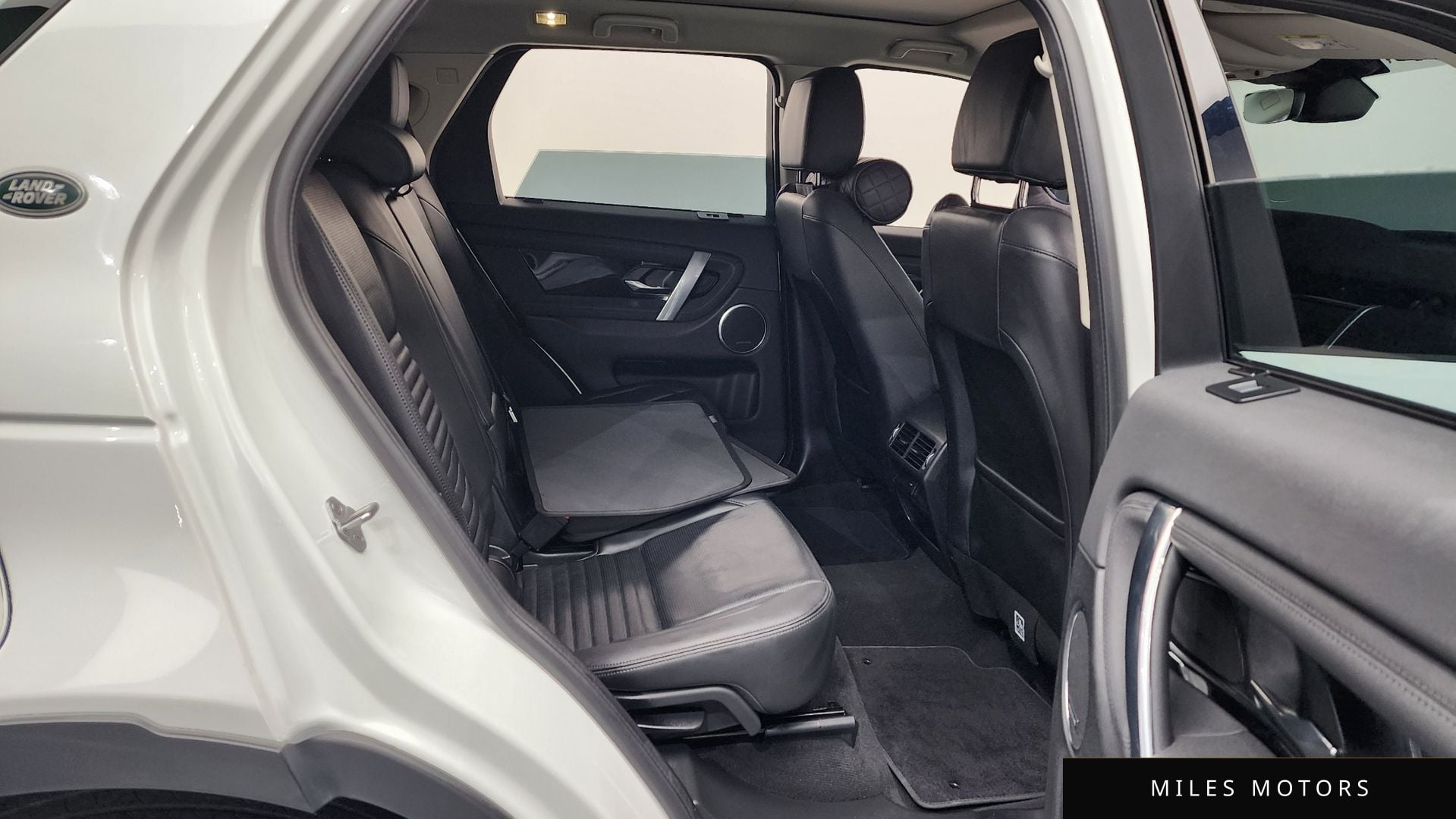 Land Rover 디스커버리 스포츠 2023 — миниатюра 12