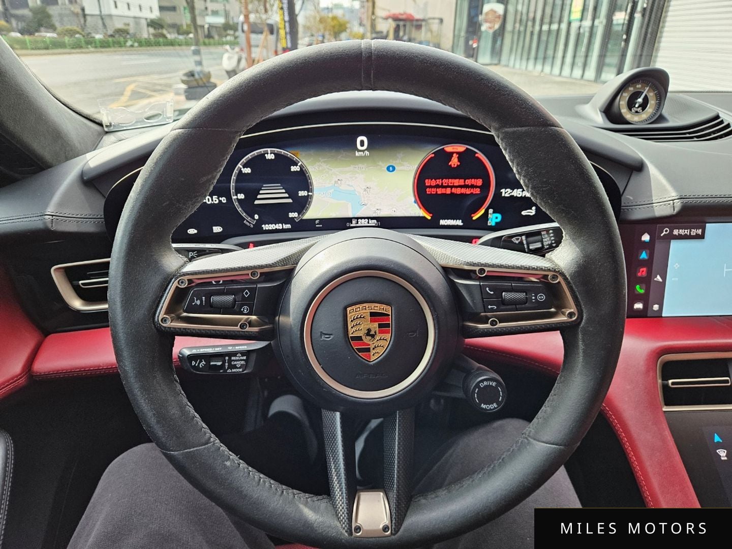 Porsche Taycan 2021 — миниатюра 6