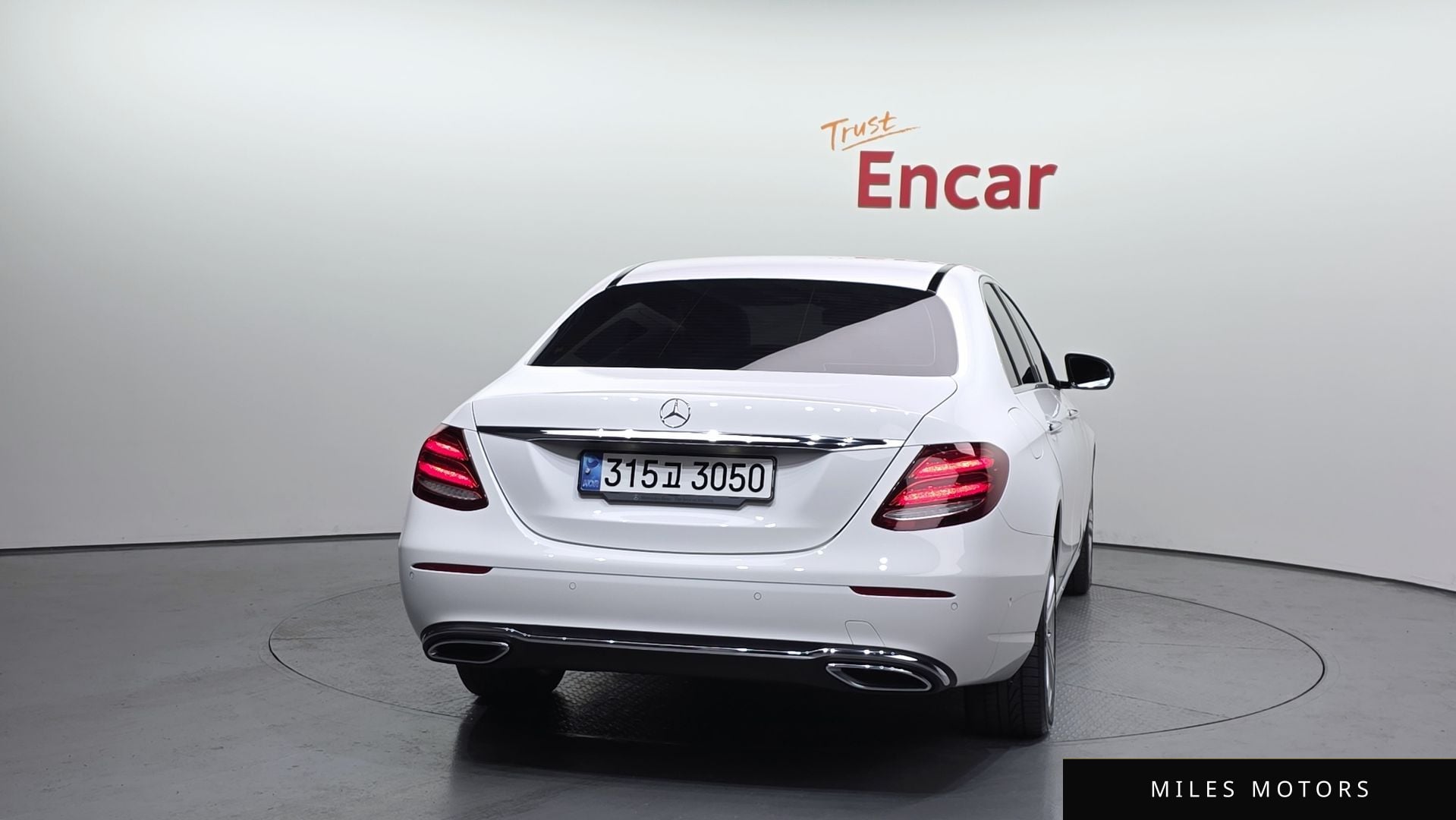 Mercedes-Benz E-Class W213 2017 — миниатюра 4