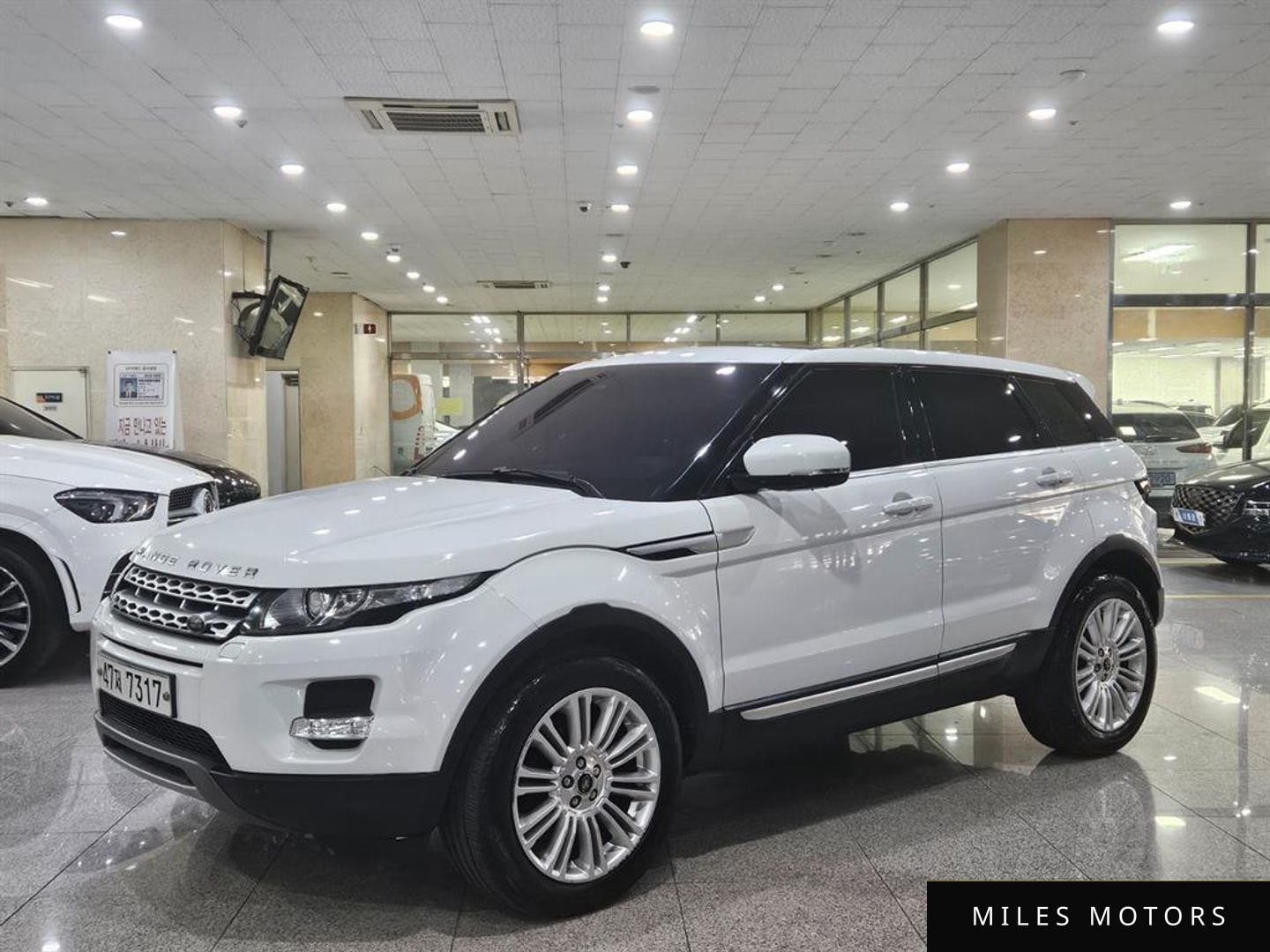 Land Rover Range Rover Evoque 2013 — фото 1 из 12