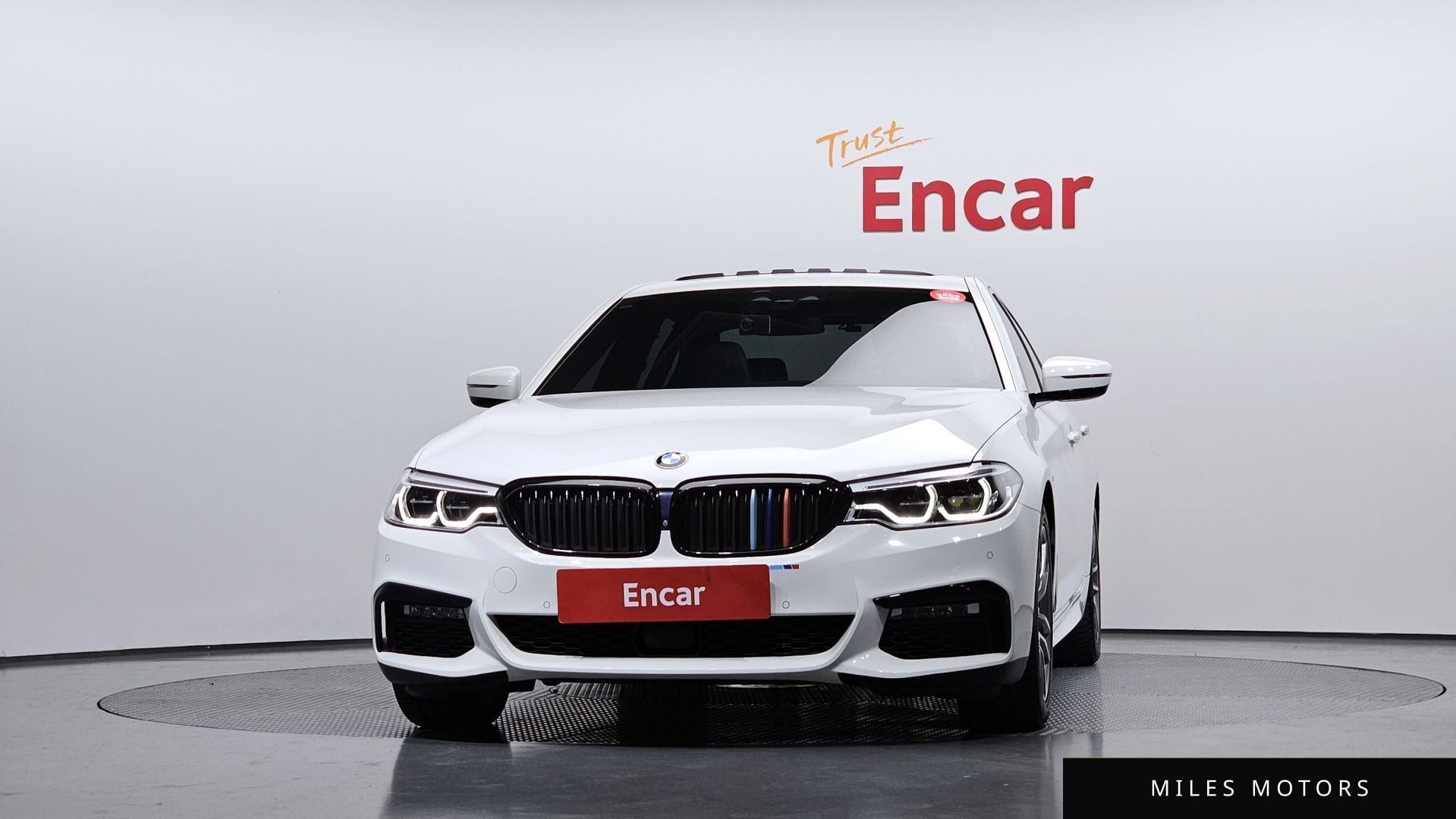 BMW 5시리즈 (G30) 2017 — миниатюра 3