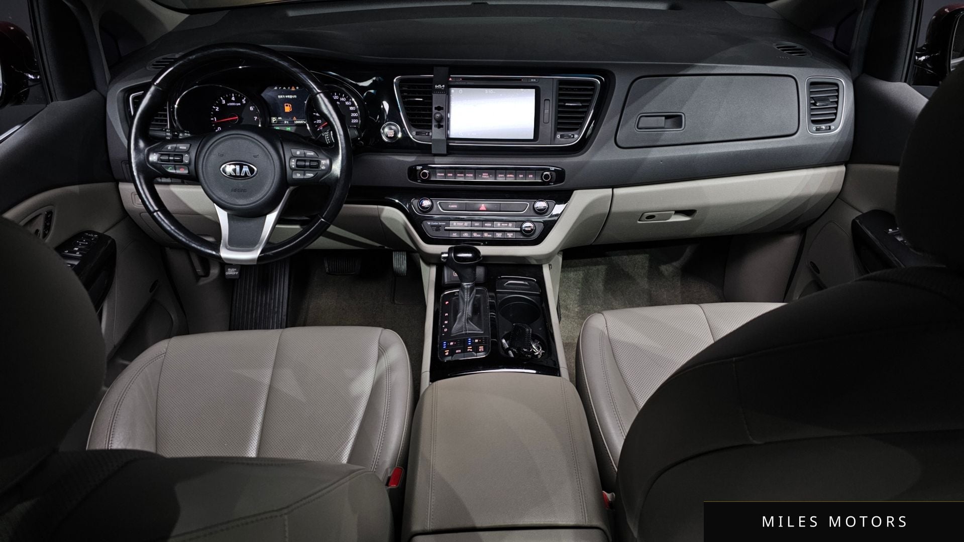 Kia Canival 2016 — миниатюра 7