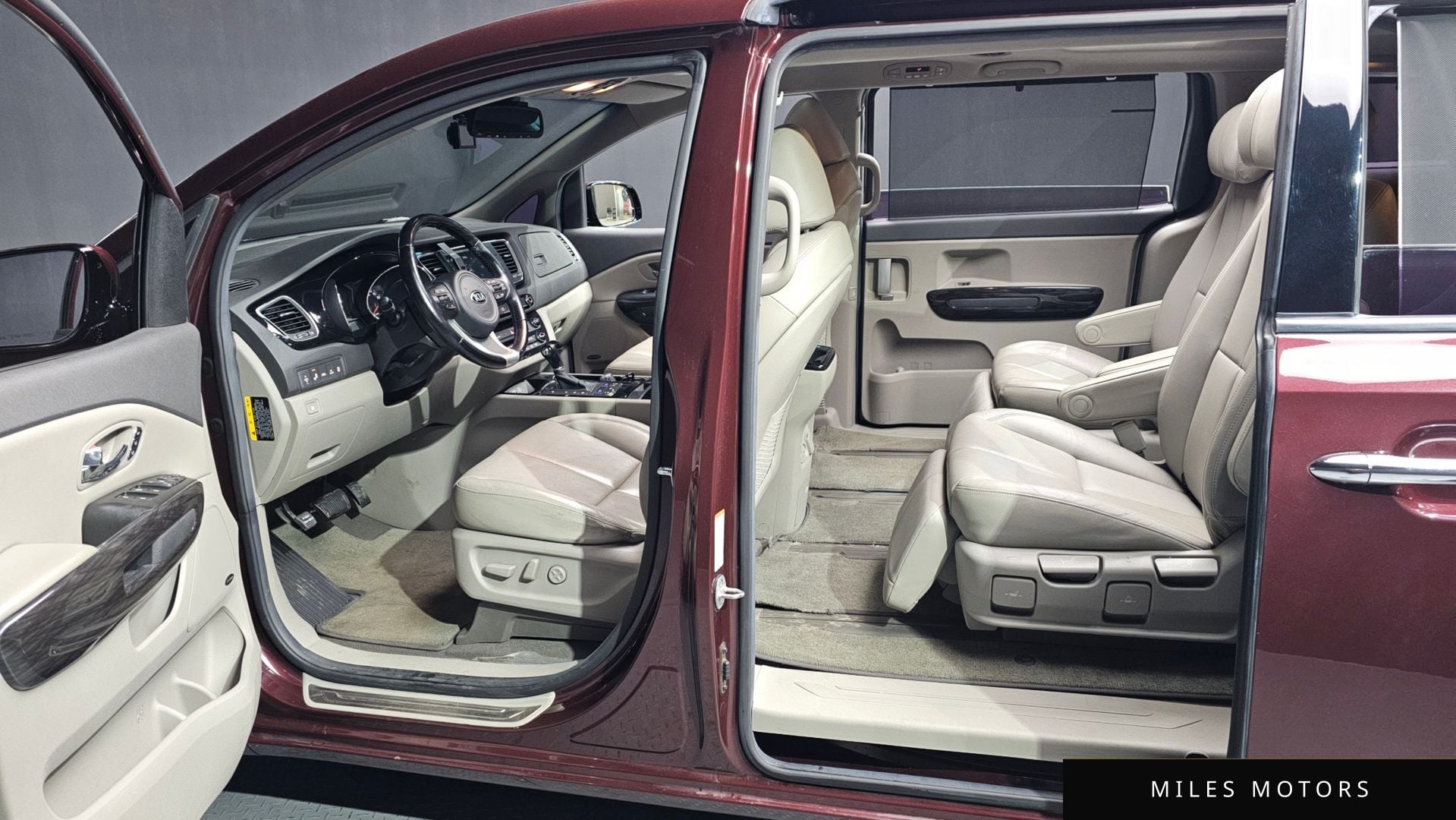Kia Canival 2016 — миниатюра 10