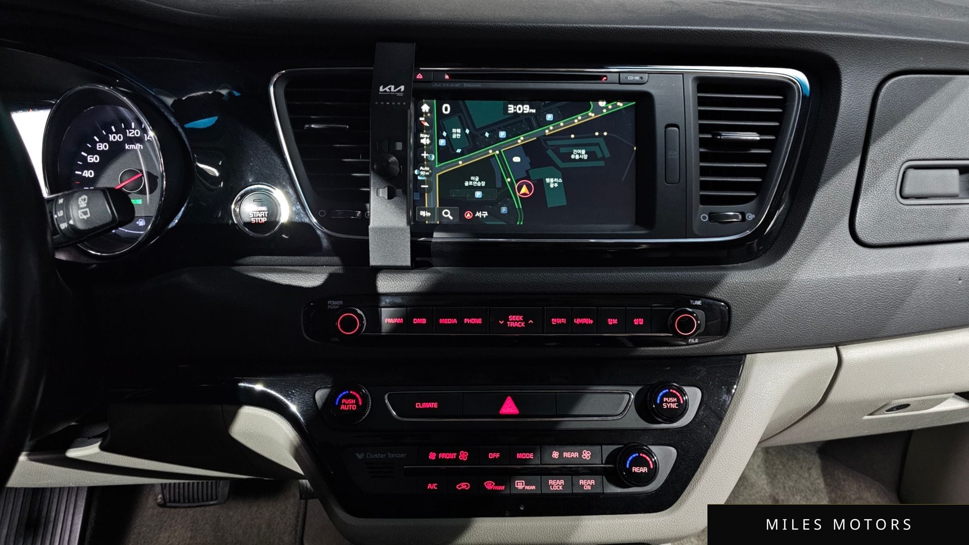 Kia Canival 2016 — миниатюра 14