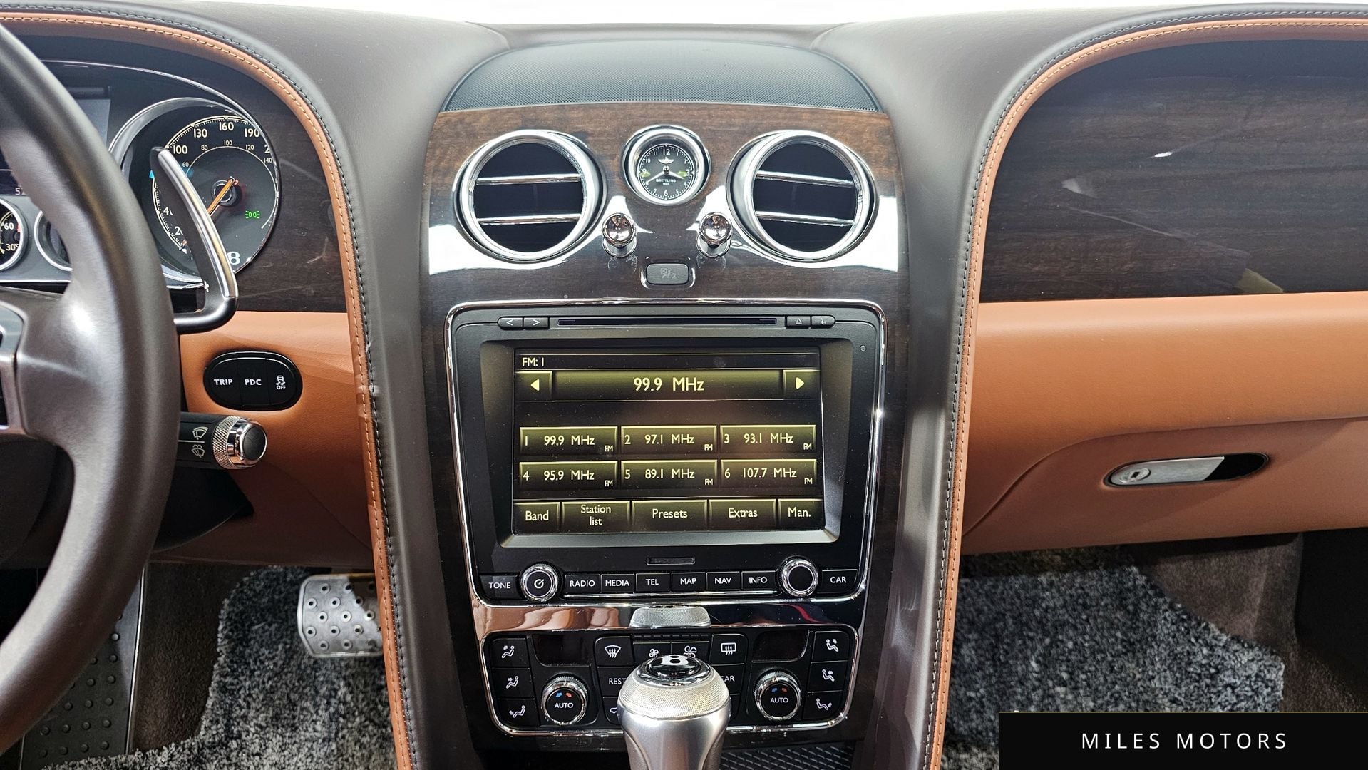 Bentley 컨티넨탈 GT 2016 — миниатюра 16