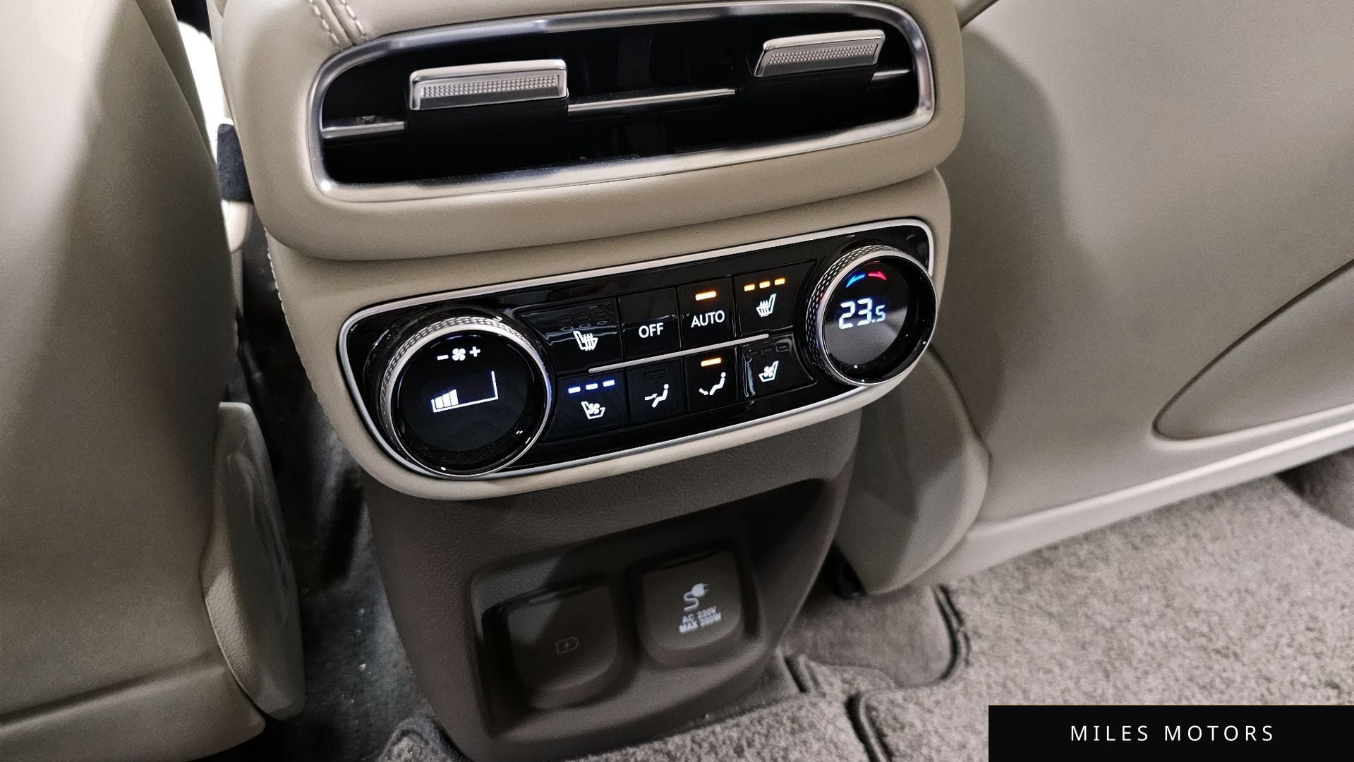 Genesis GV80 2022 — миниатюра 17