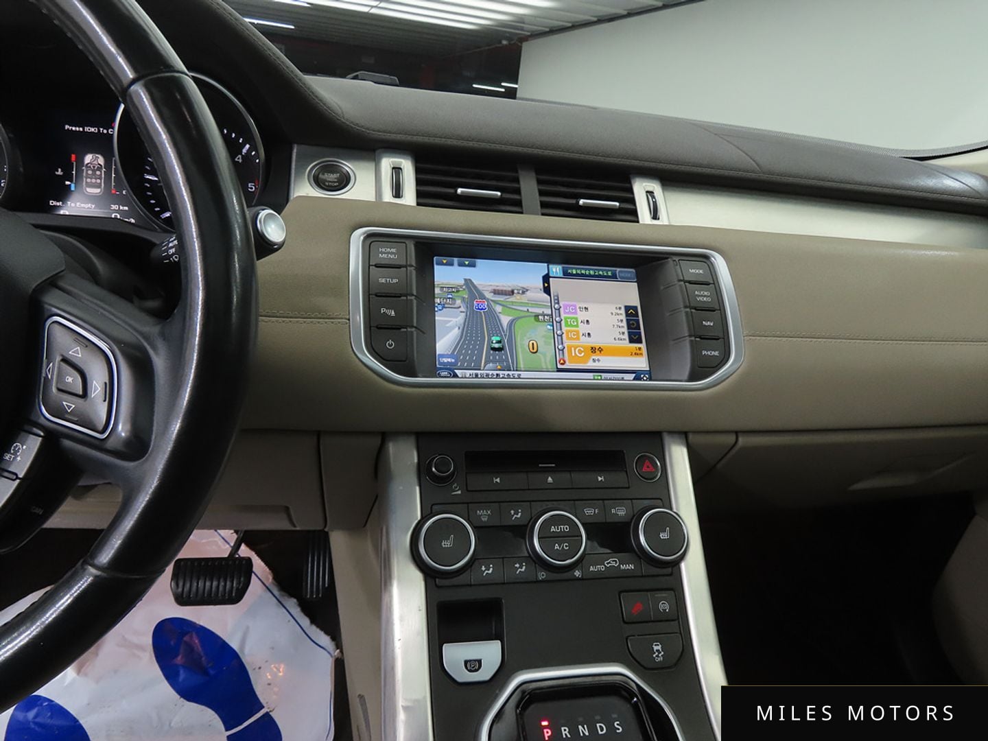 Land Rover Range Rover Evoque 2014 — миниатюра 10