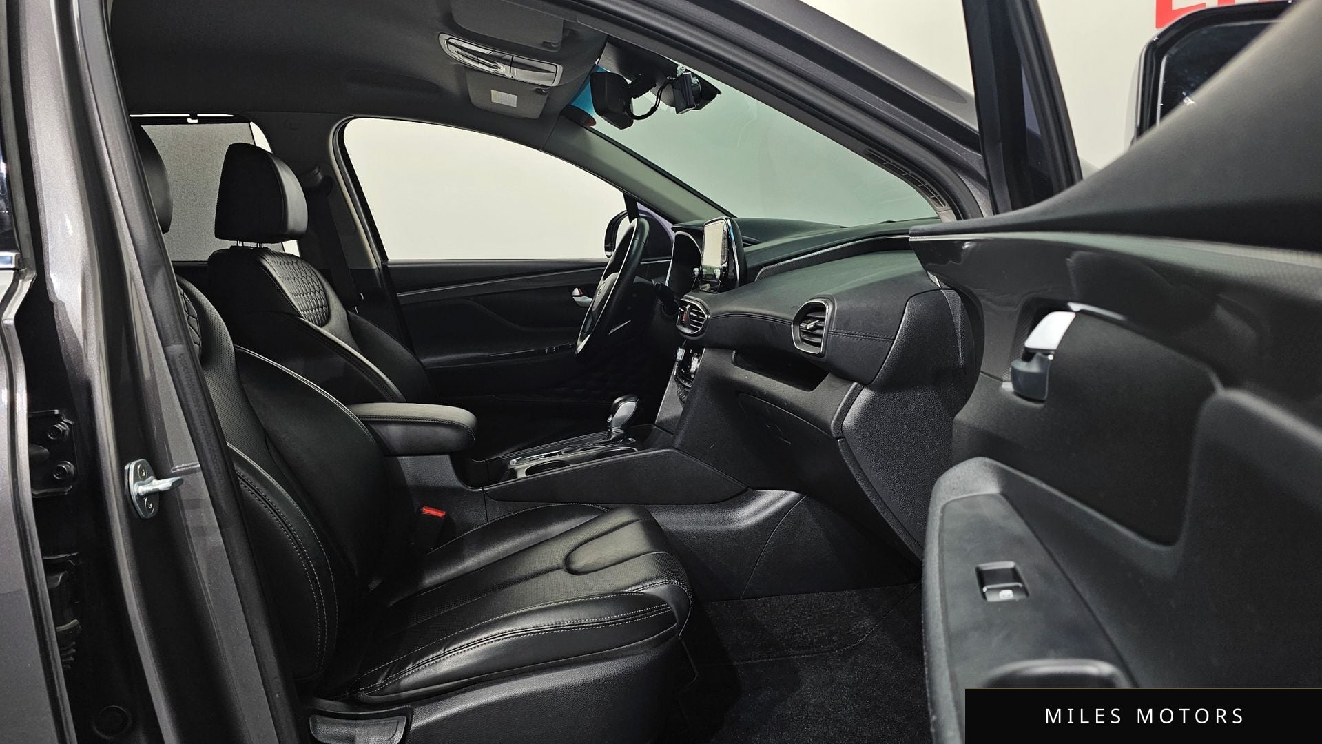Hyundai Santafe 2019 — миниатюра 10
