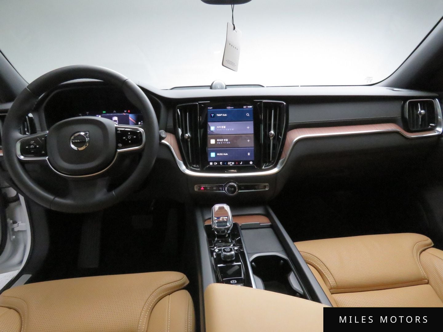 Volvo V60 2025 — миниатюра 10