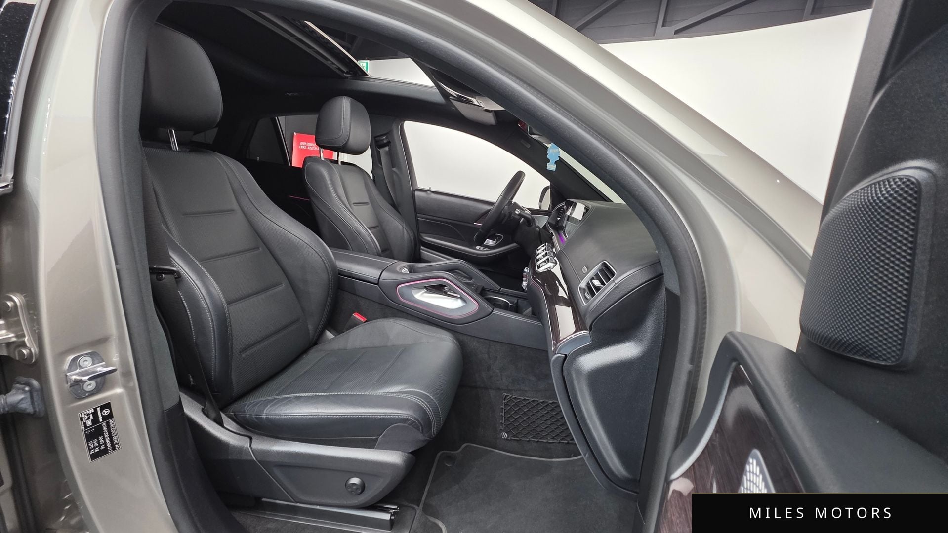 Mercedes-Benz GLE-Class W167 2021 — миниатюра 10
