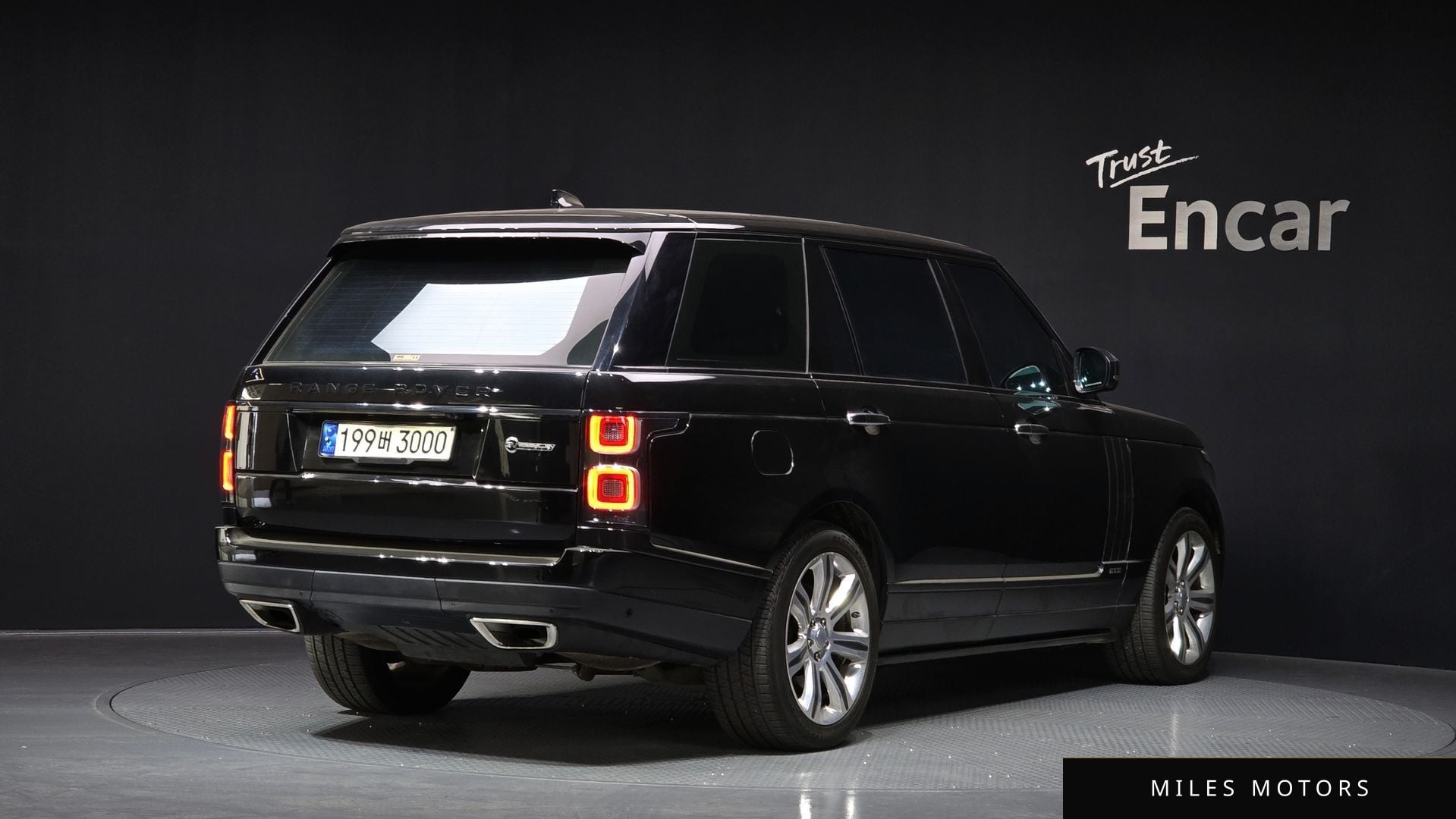 Land Rover Range Rover 2018 — миниатюра 2