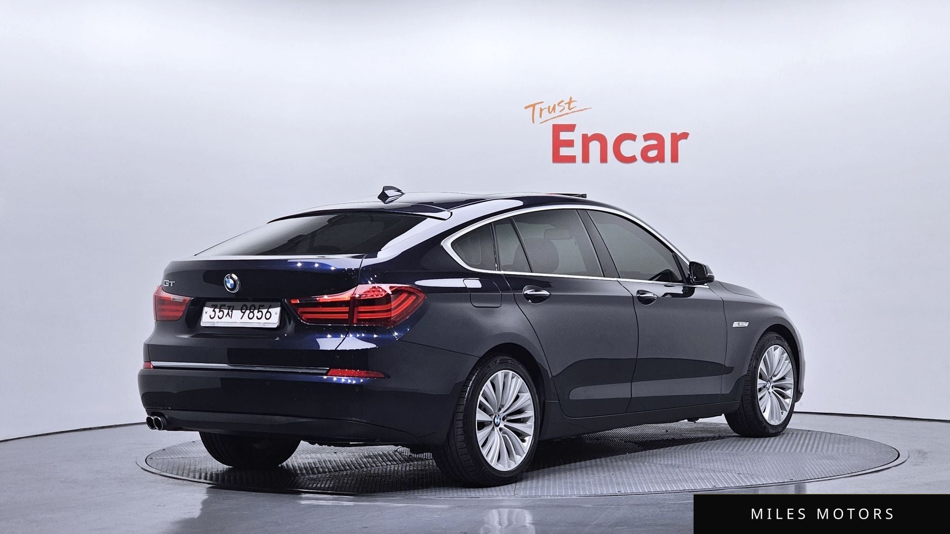 BMW 5 Series GT (F07) 2014 — миниатюра 2