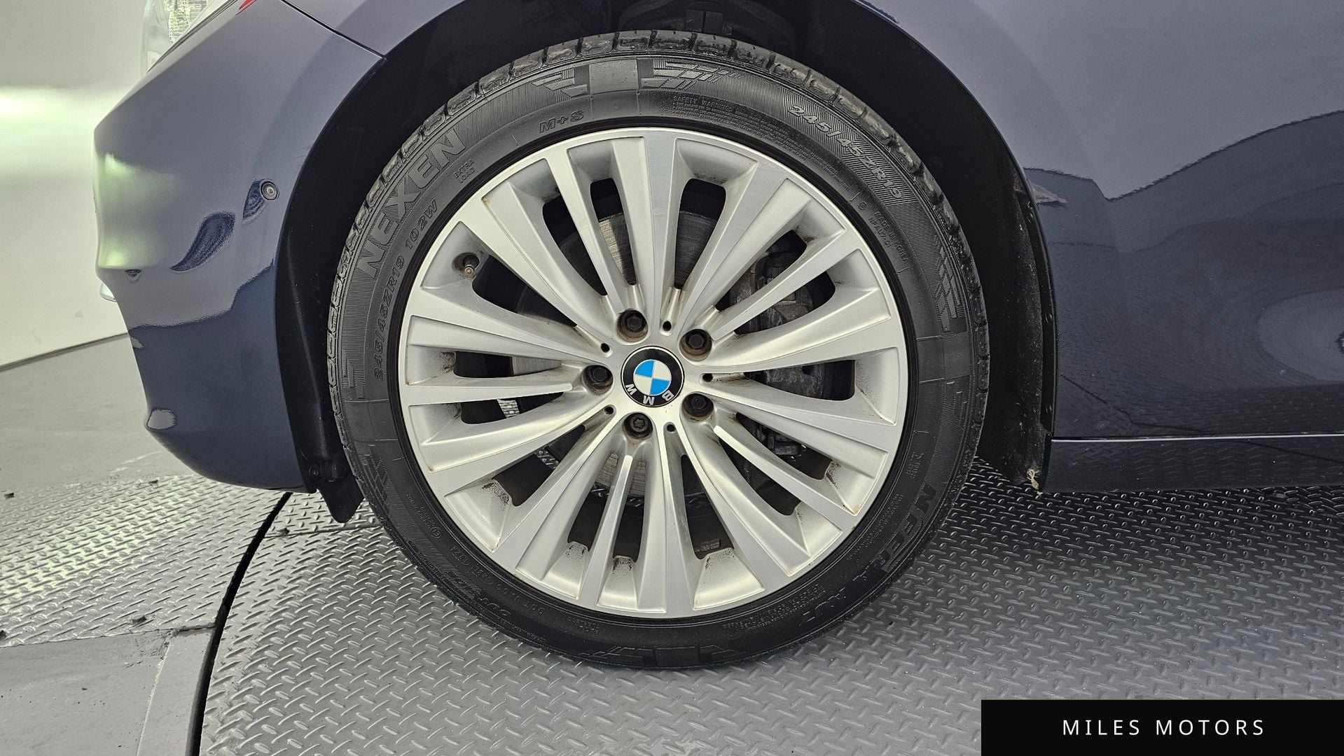 BMW 5 Series GT (F07) 2014 — миниатюра 5