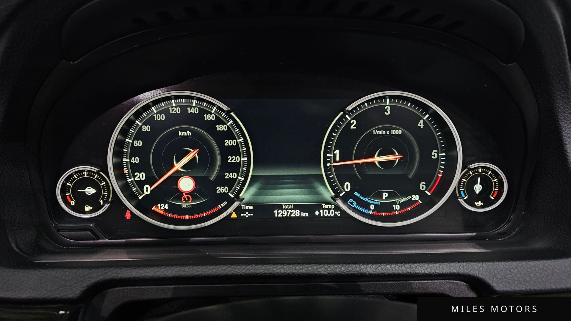 BMW 5 Series GT (F07) 2014 — миниатюра 8