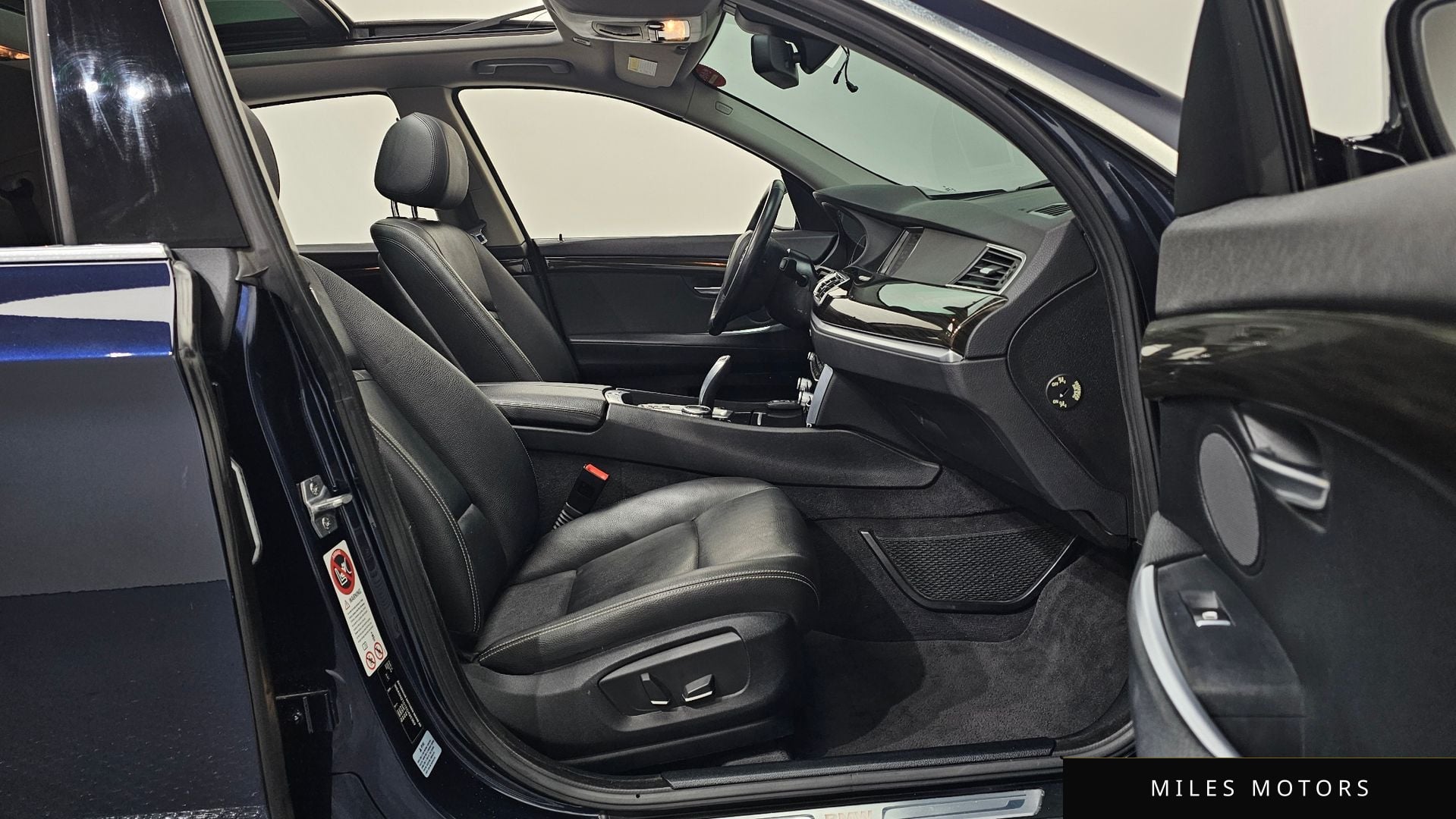 BMW 5 Series GT (F07) 2014 — миниатюра 10