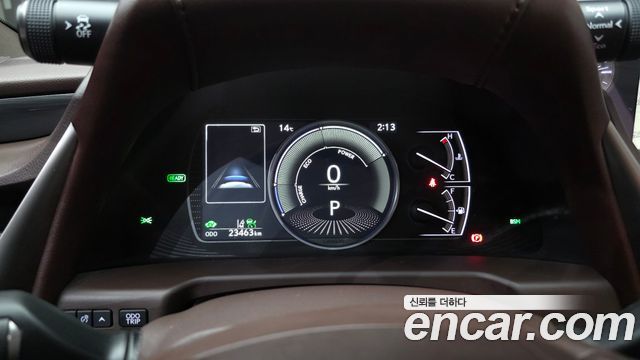 Лексус ES300h 2019 — миниатюра 7