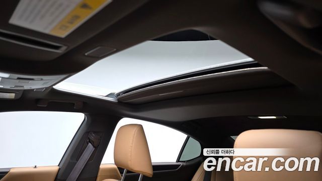Лексус ES300h 2019 — миниатюра 19