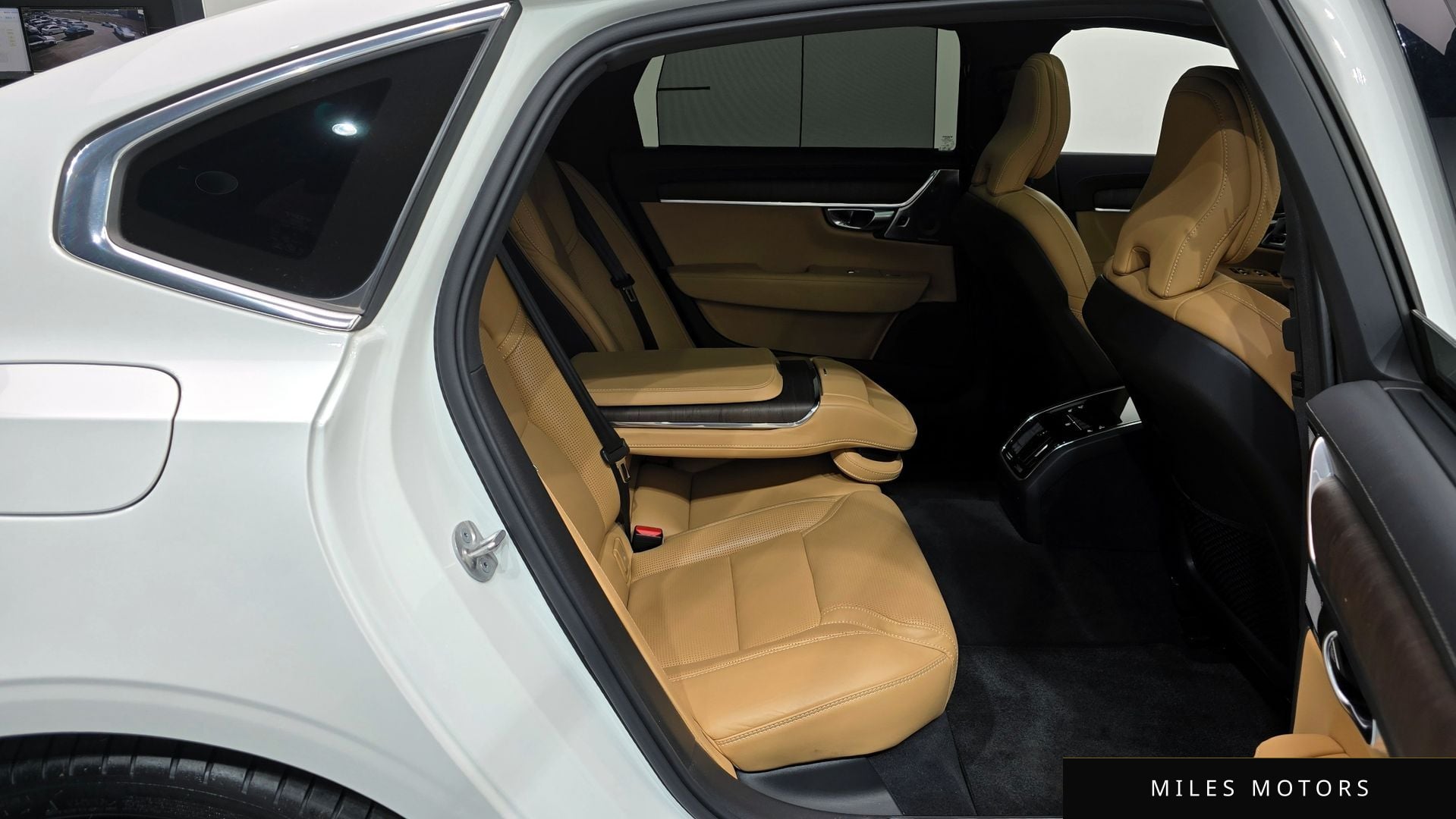 Volvo S90 2023 — миниатюра 12