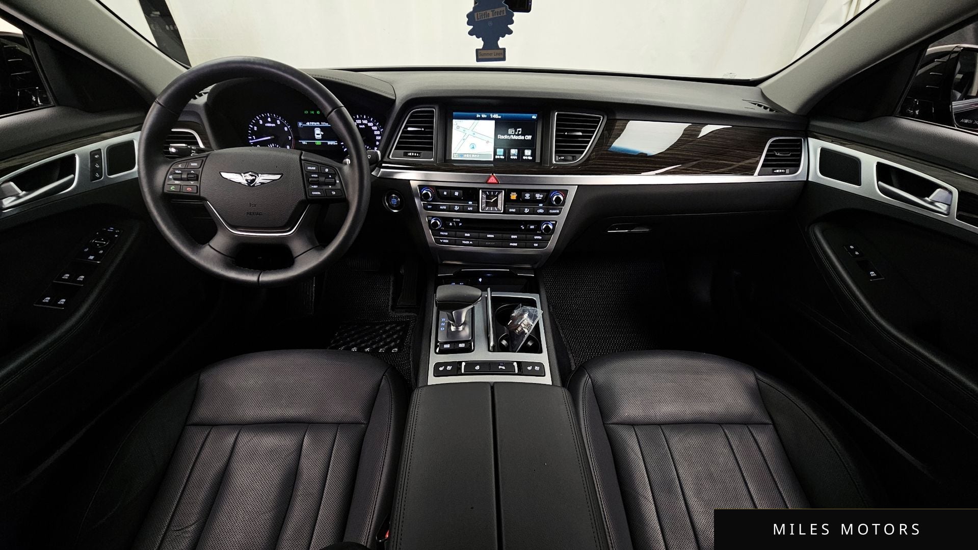 Genesis G80 2017 — миниатюра 7