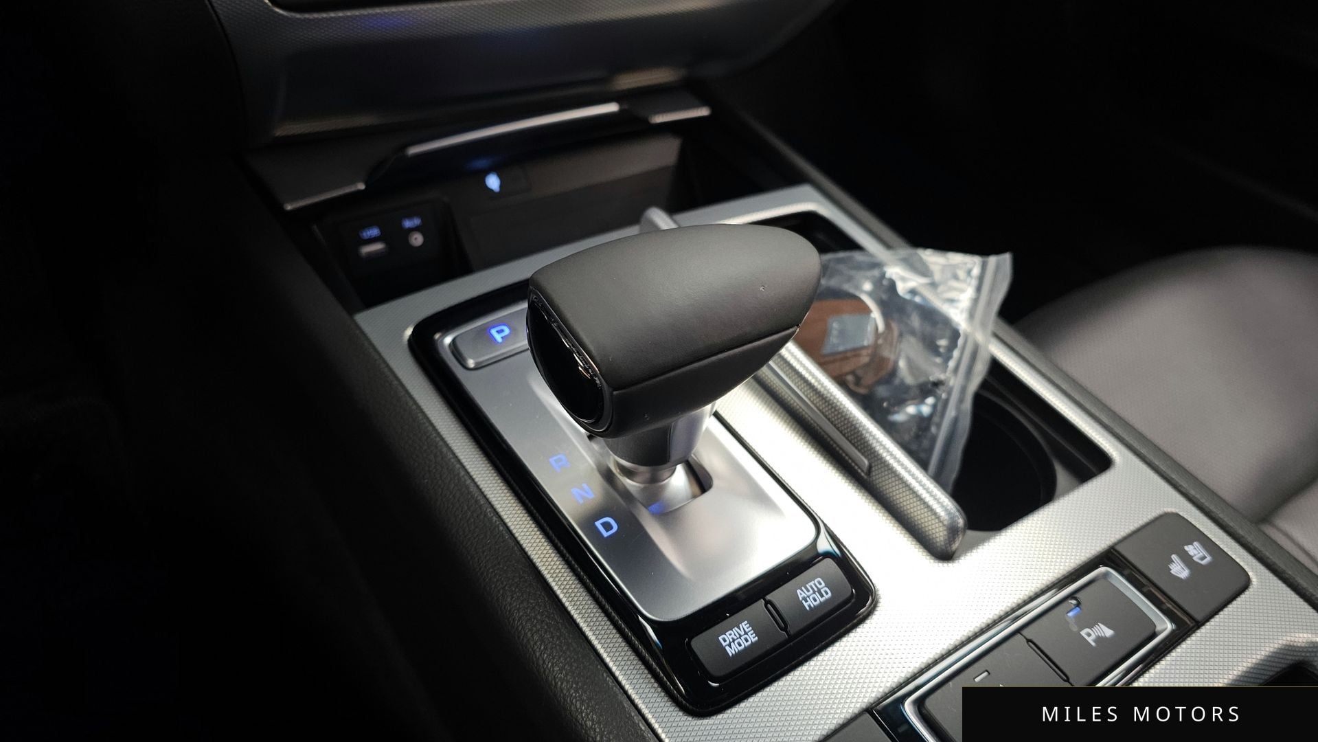 Genesis G80 2017 — миниатюра 9