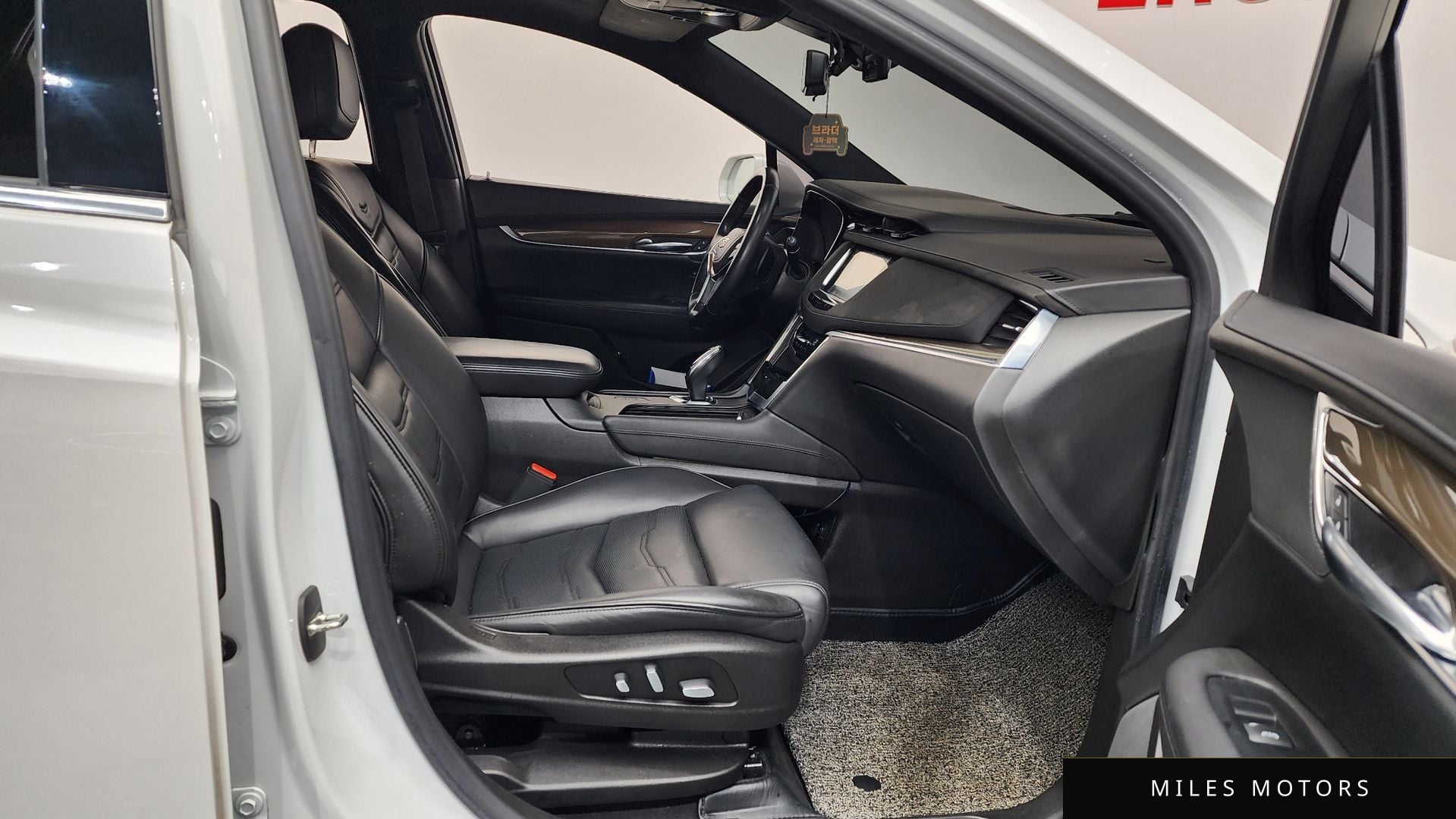 Cadillac XT5 2018 — миниатюра 11