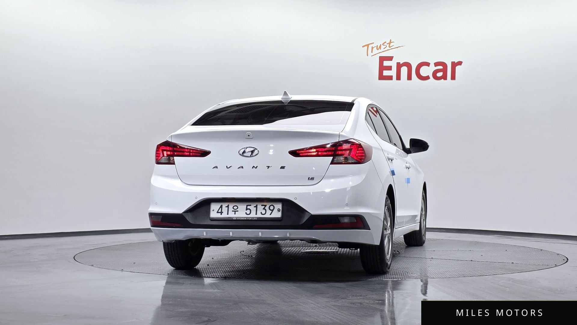 Hyundai AVANTE 2019 — миниатюра 3