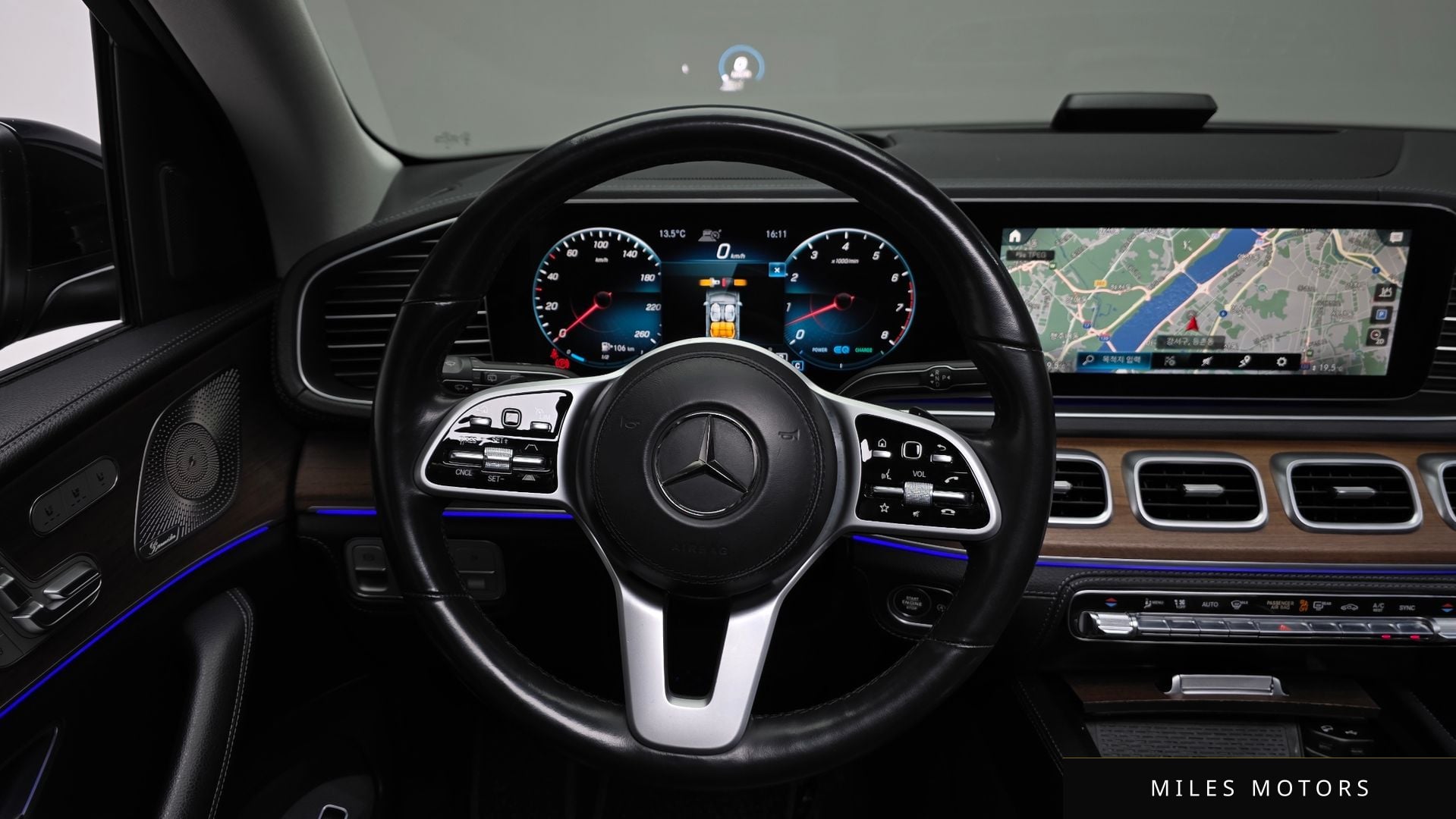Mercedes-Benz GLE-Class W167 2021 — миниатюра 13