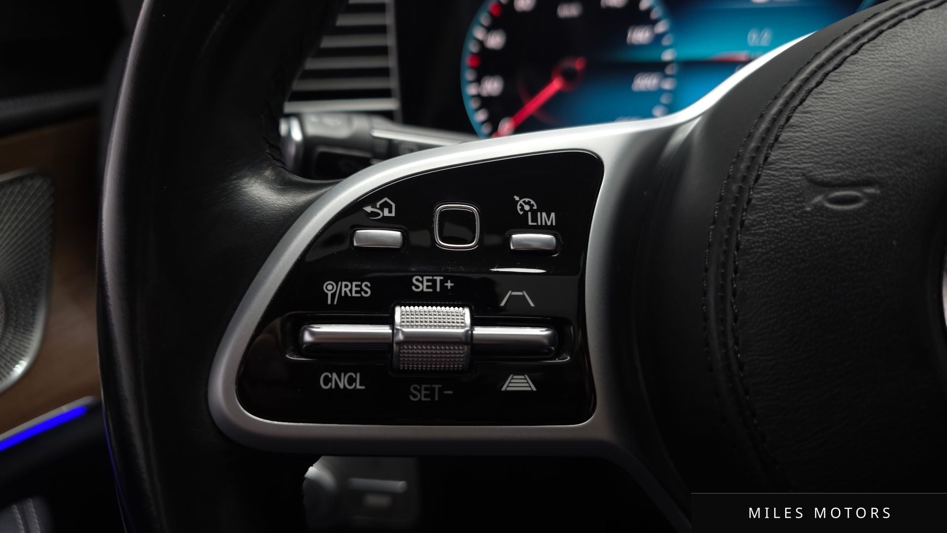 Mercedes-Benz GLE-Class W167 2021 — миниатюра 14