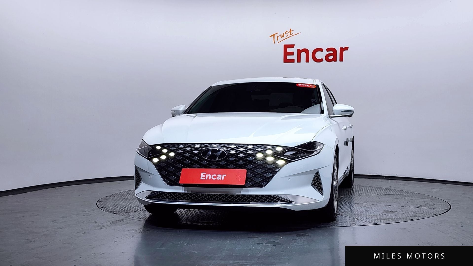 Hyundai Grandeur 2021 — миниатюра 2