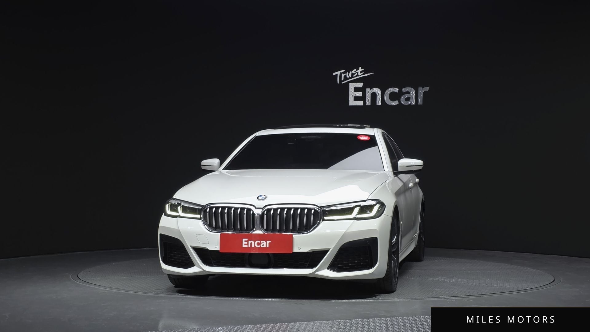 BMW 5시리즈 (G30) 2022 — миниатюра 3