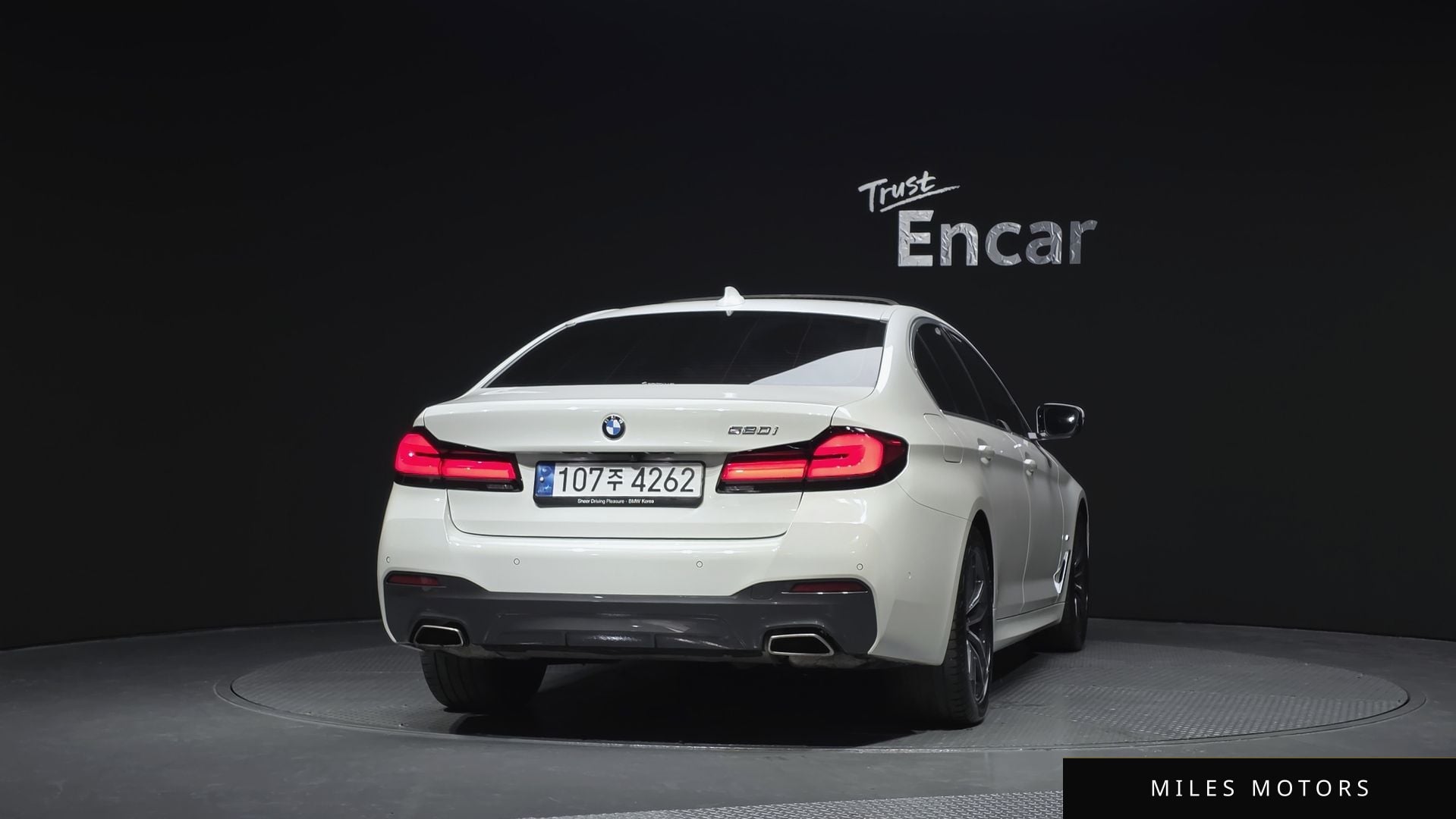 BMW 5시리즈 (G30) 2022 — миниатюра 4