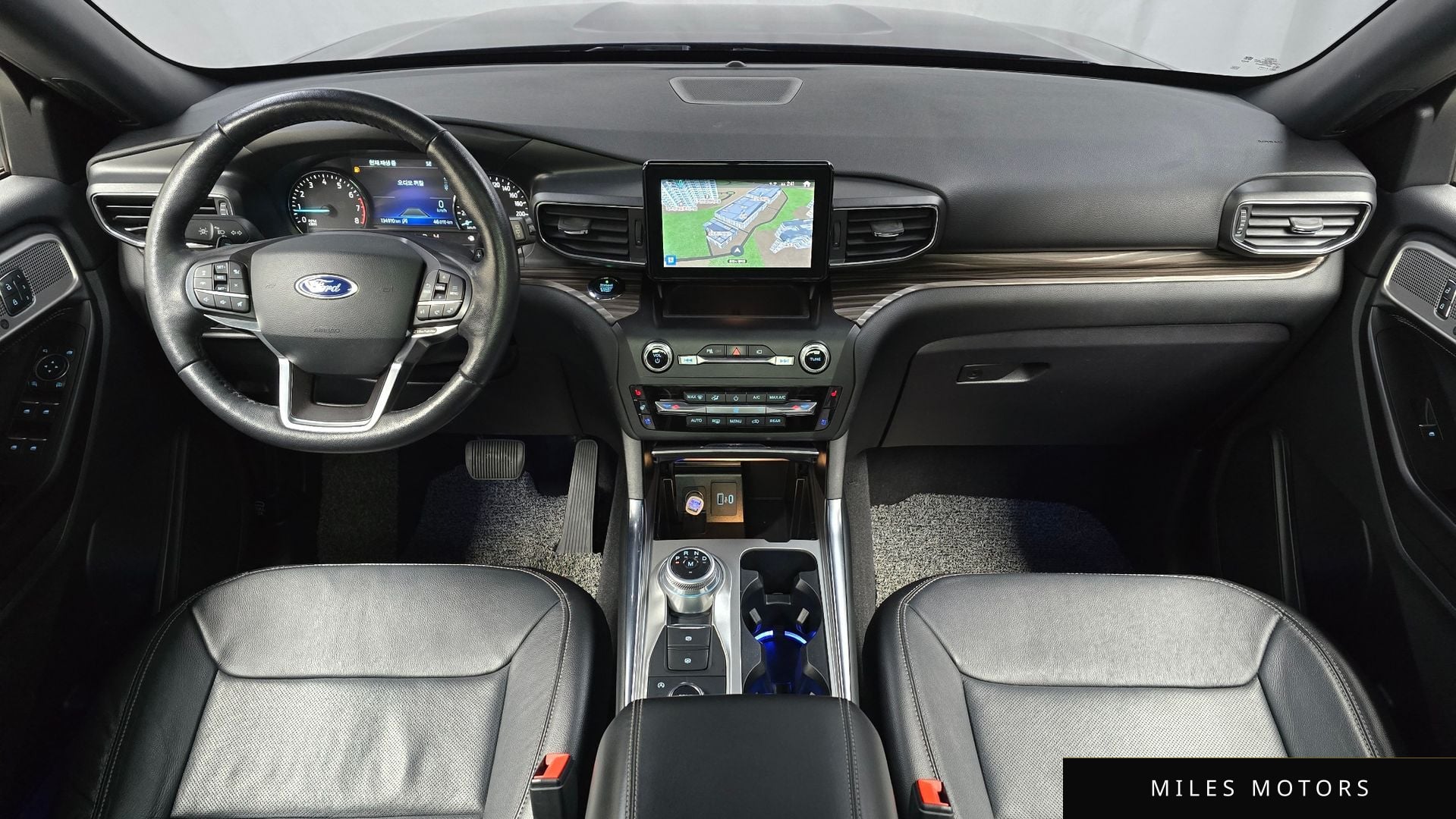 Ford 익스플로러 2020 — миниатюра 7