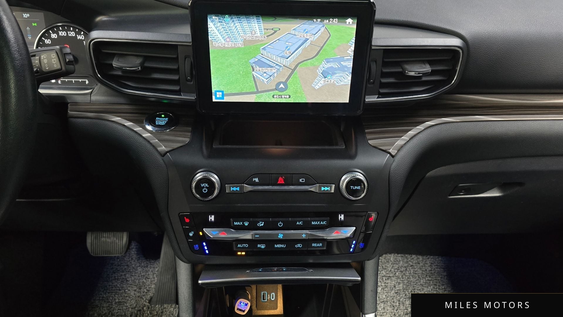 Ford 익스플로러 2020 — миниатюра 14
