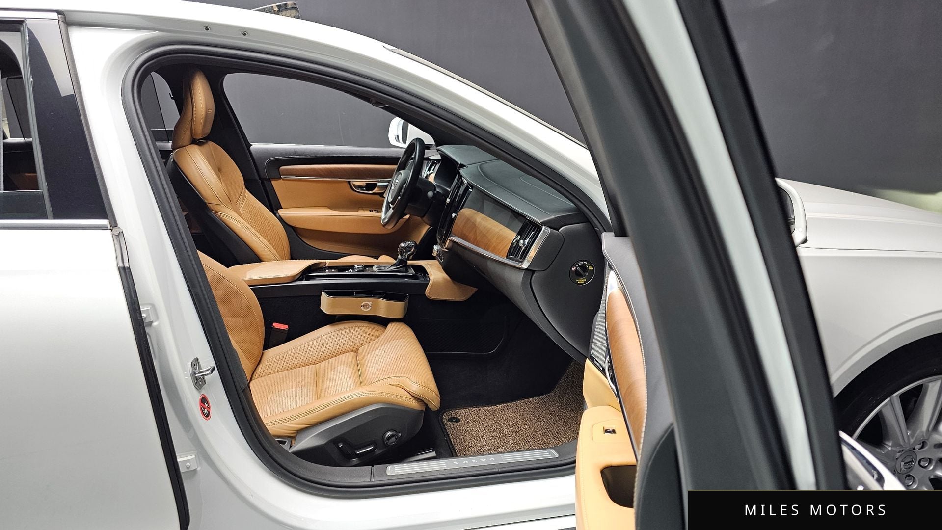 Volvo S90 2019 — миниатюра 11