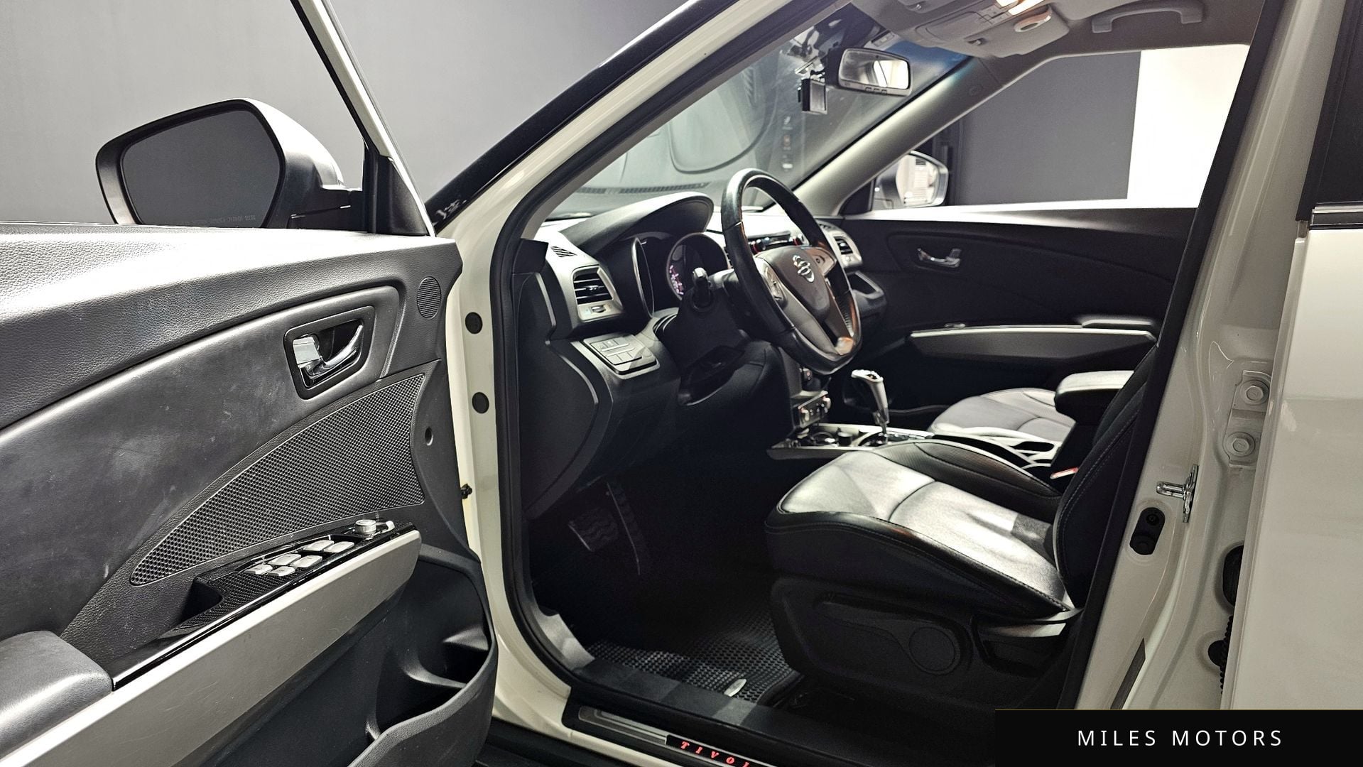 KG Mobility Tivoli 2016 — миниатюра 12