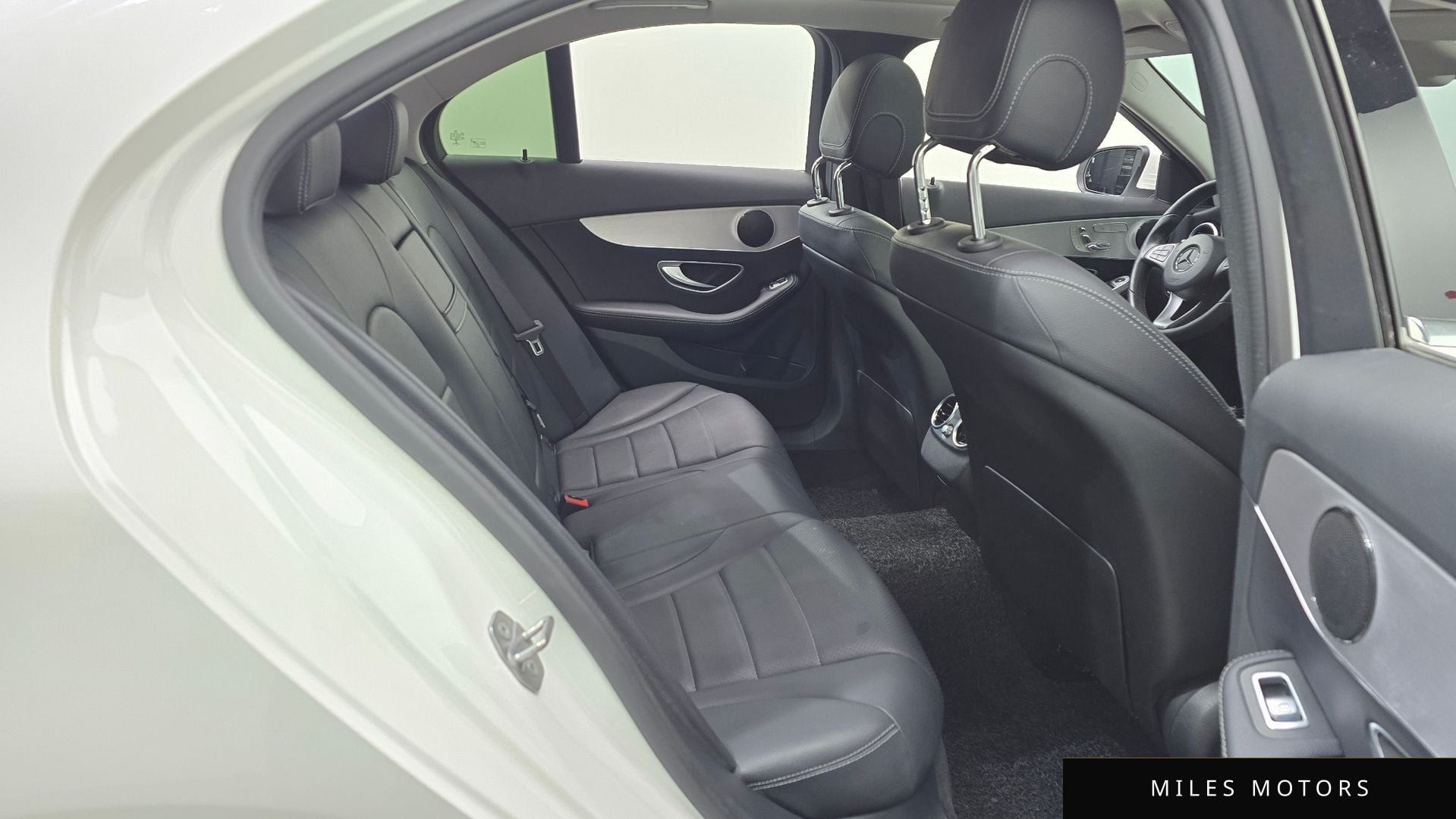Mercedes-Benz C-Class W205 2018 — миниатюра 12